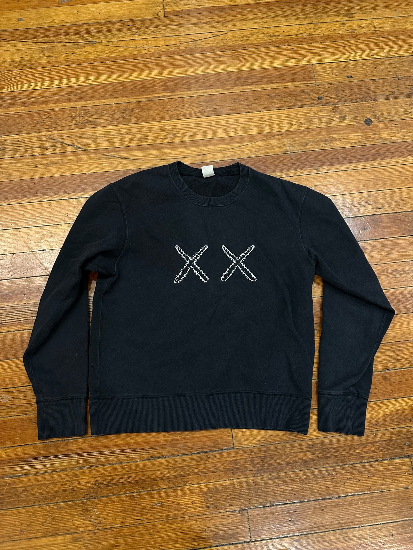 Kaws x Sesame Street Crewneck “Black”