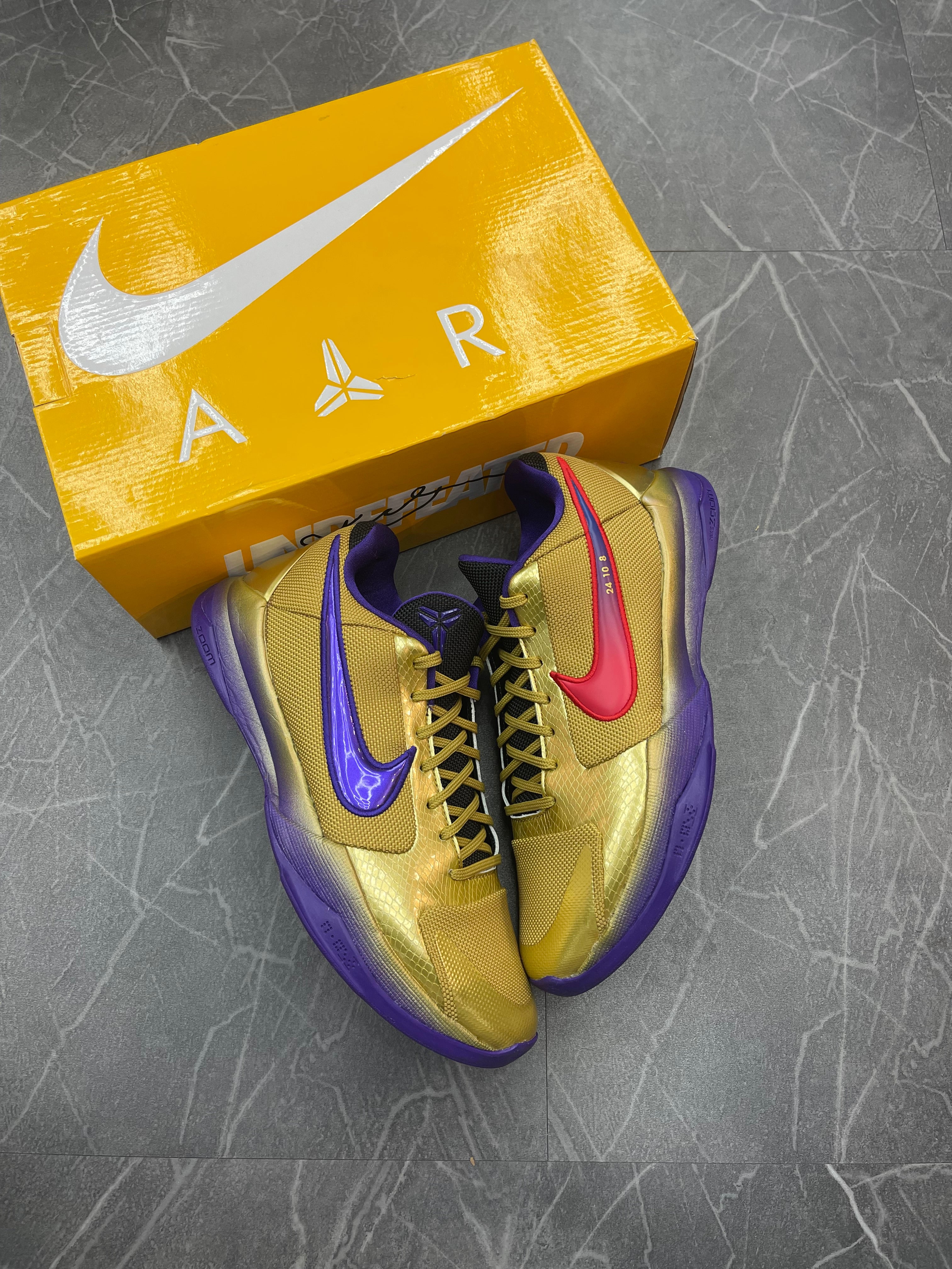 Kobe 5 Undefeated “Hall of Fame” (2021)