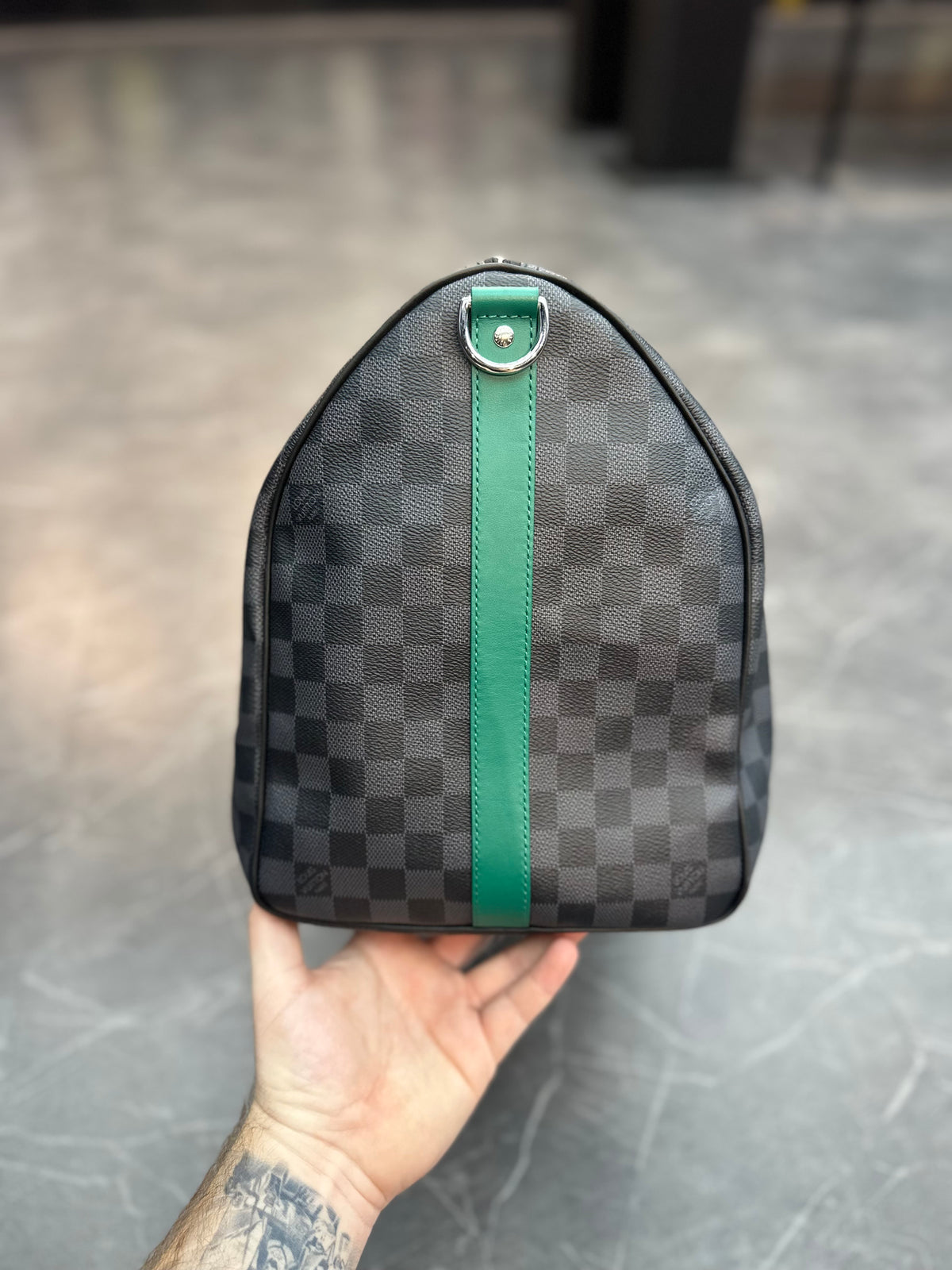 Louis Vuitton Keepall Bandoulière 'Black Damier Graphite Canvas/Green' 55
