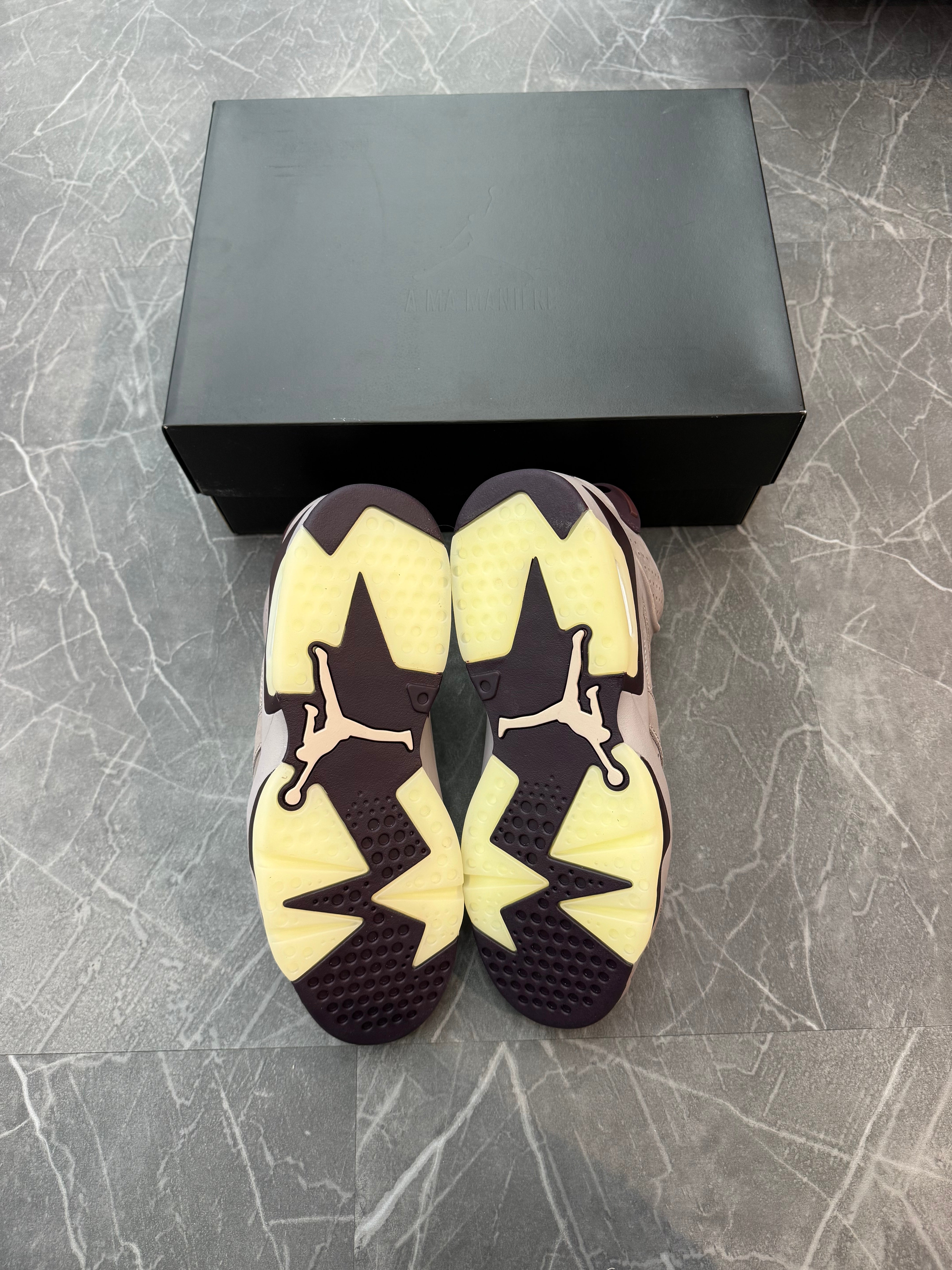 Jordan 6 A Ma Maniere “Smokey Mauve”