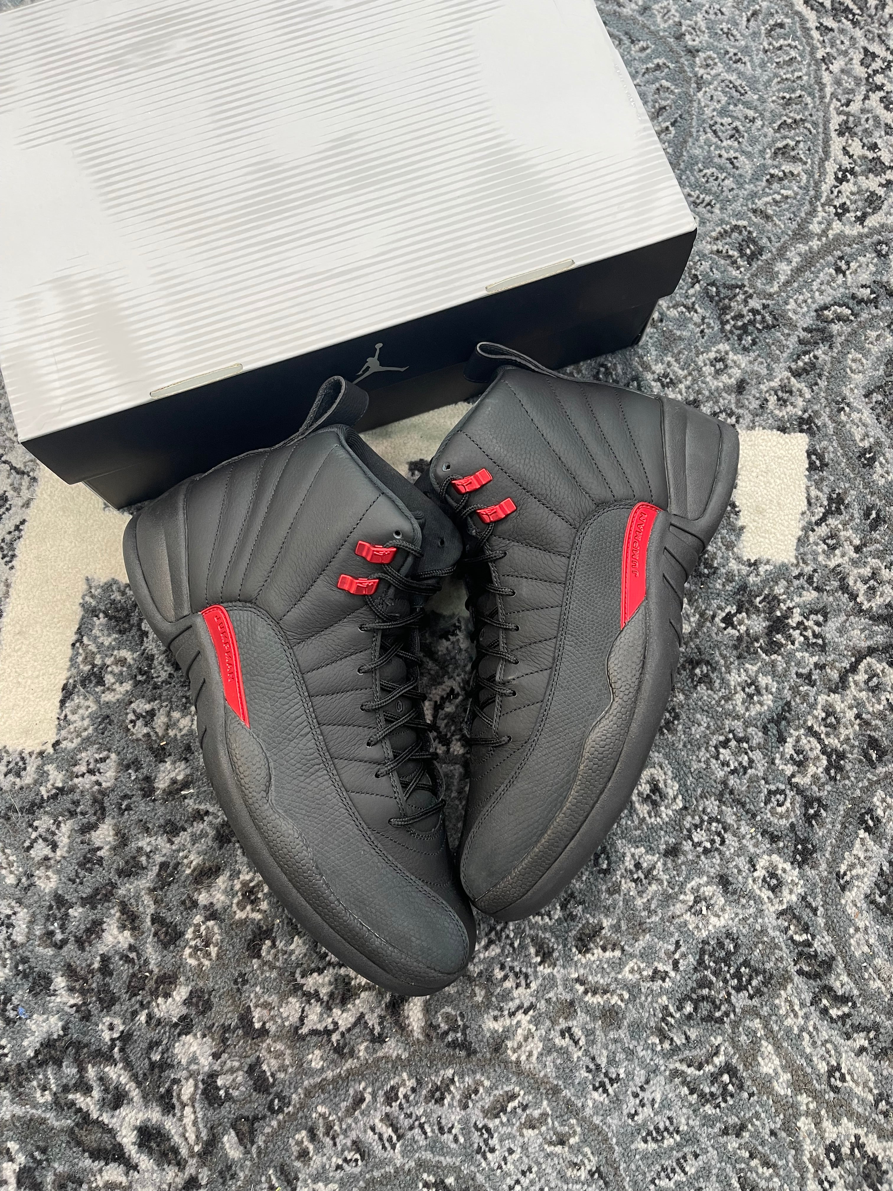 Jordan 12 “Bloodline”