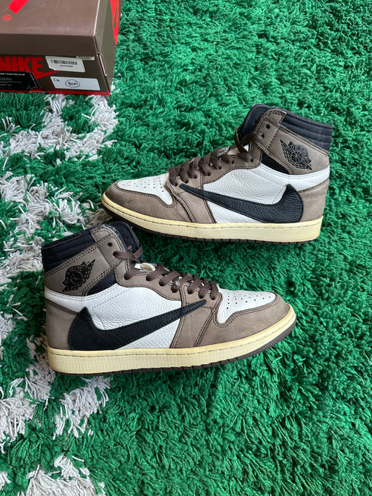 Jordan 1 High Travis “Mocha”