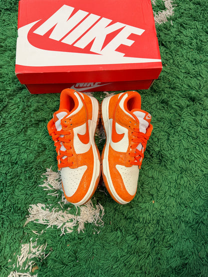 Nike Dunk Low “Cracked Orange”