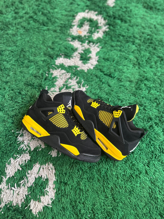 Jordan 4 “Thunder”