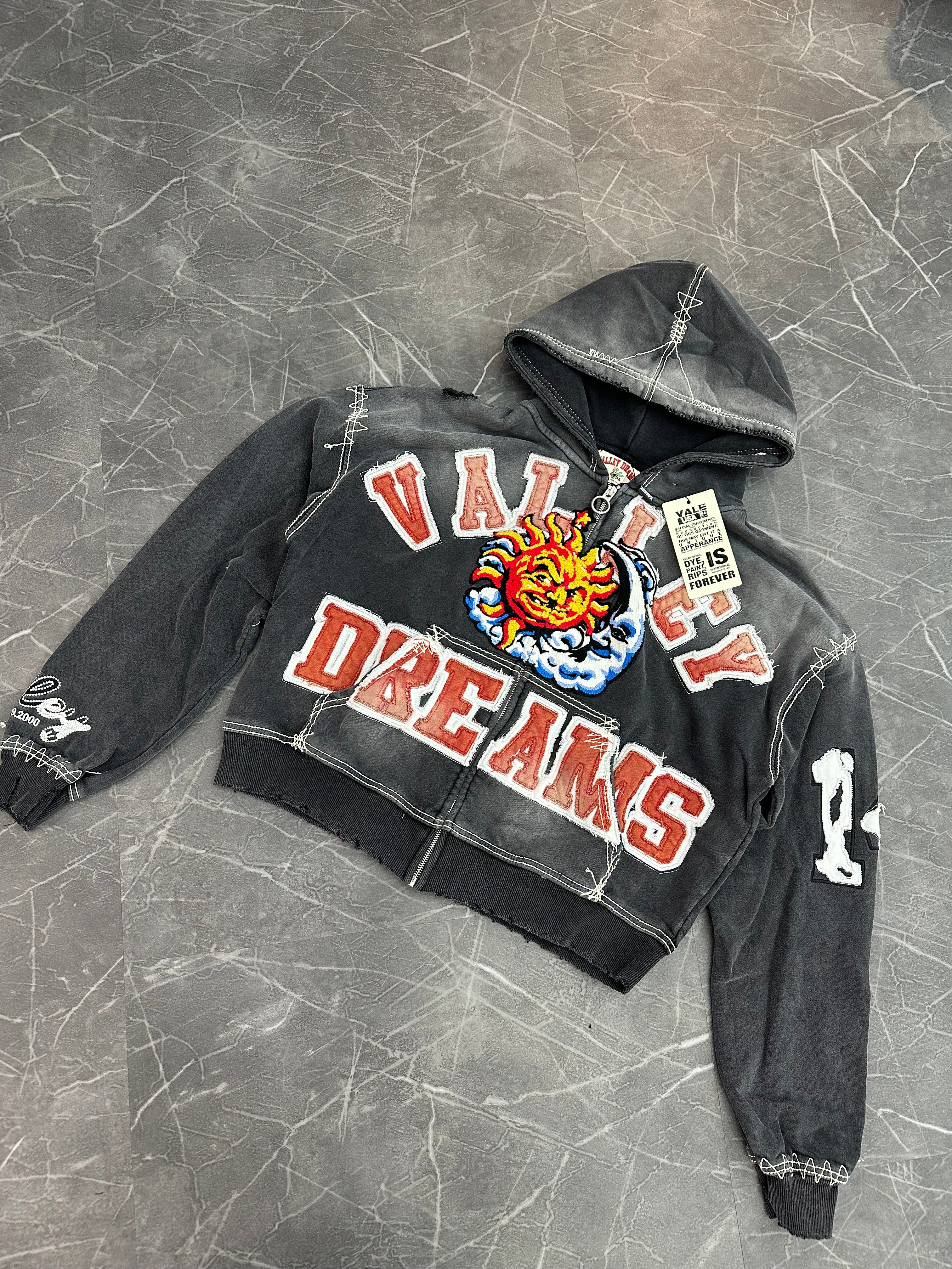 Vale Forever Sunny Zip Up Black