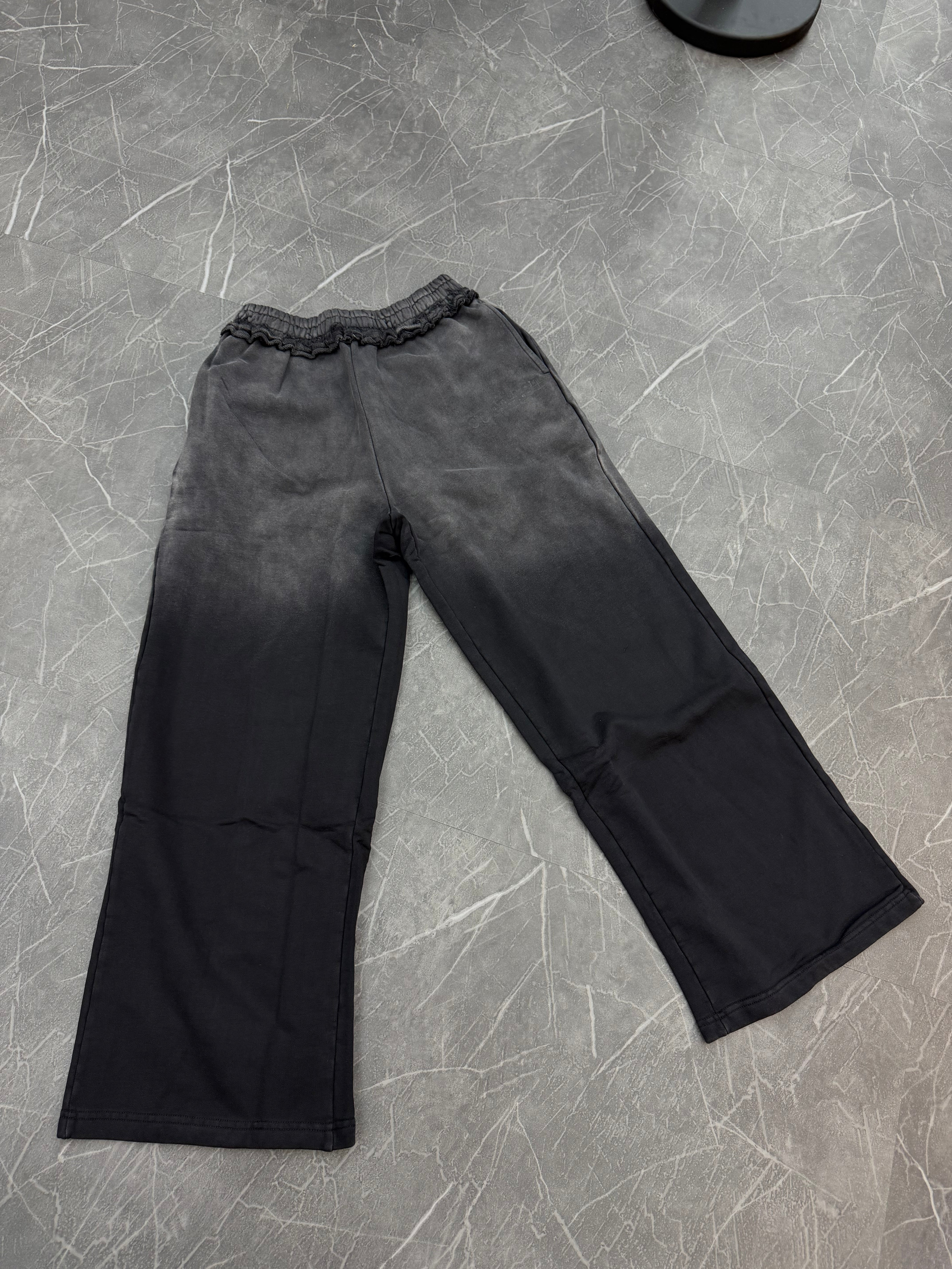 Outkast Sweatpants “Black”