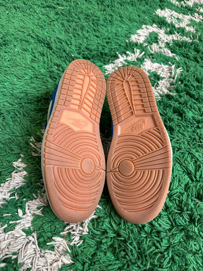 Travis Scott Jordan 1 Low “Canary”