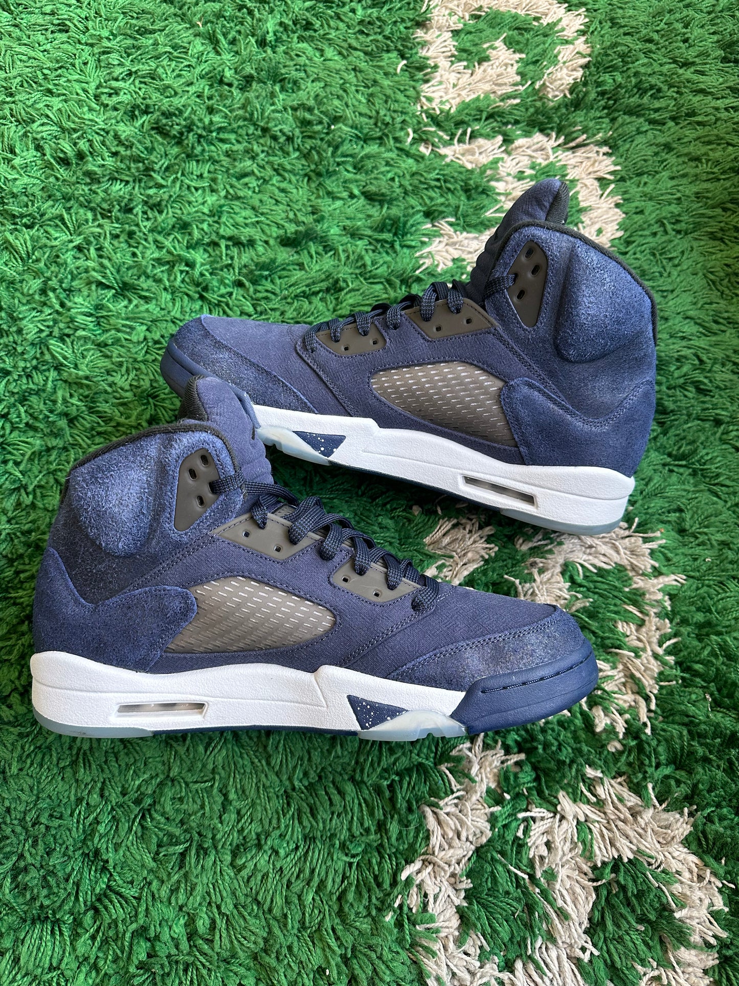 Jordan 5 “Midnight Navy”