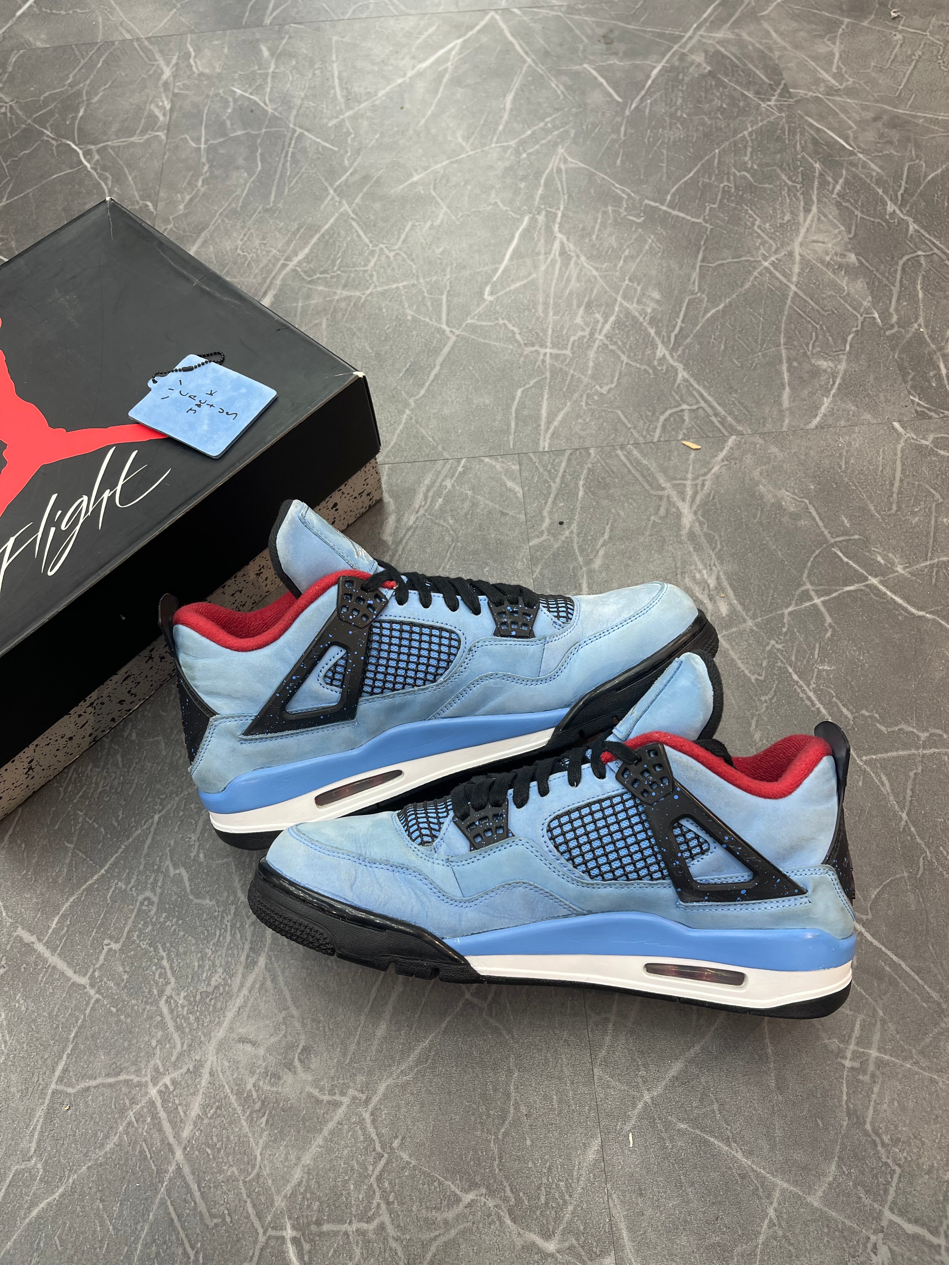 Travis Scott Jordan 4 “Cactus Jack”