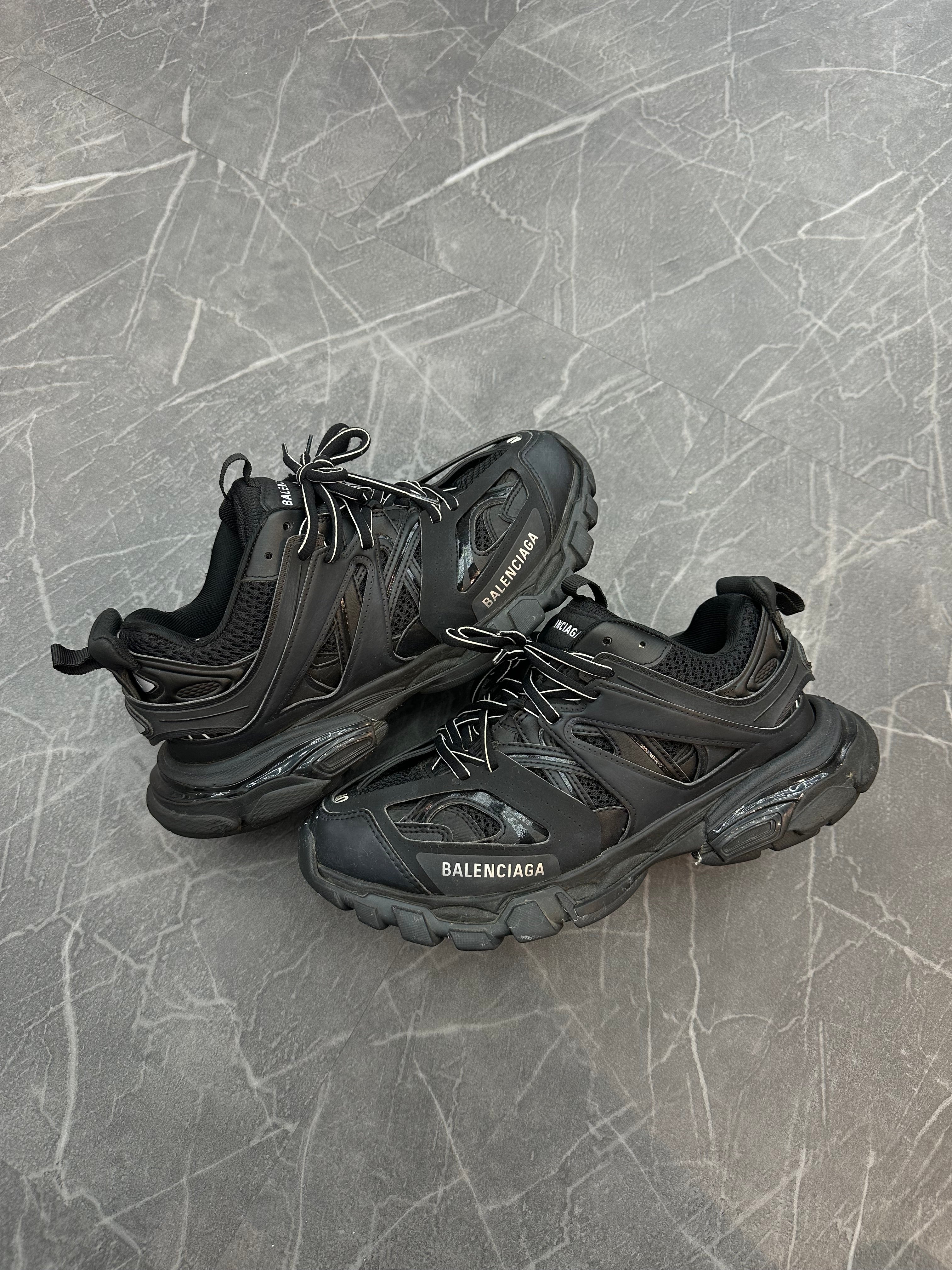 Balenciaga Track Runner “Black”