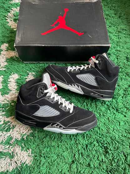 Jordan 5 “Black Metallic Reimagined”