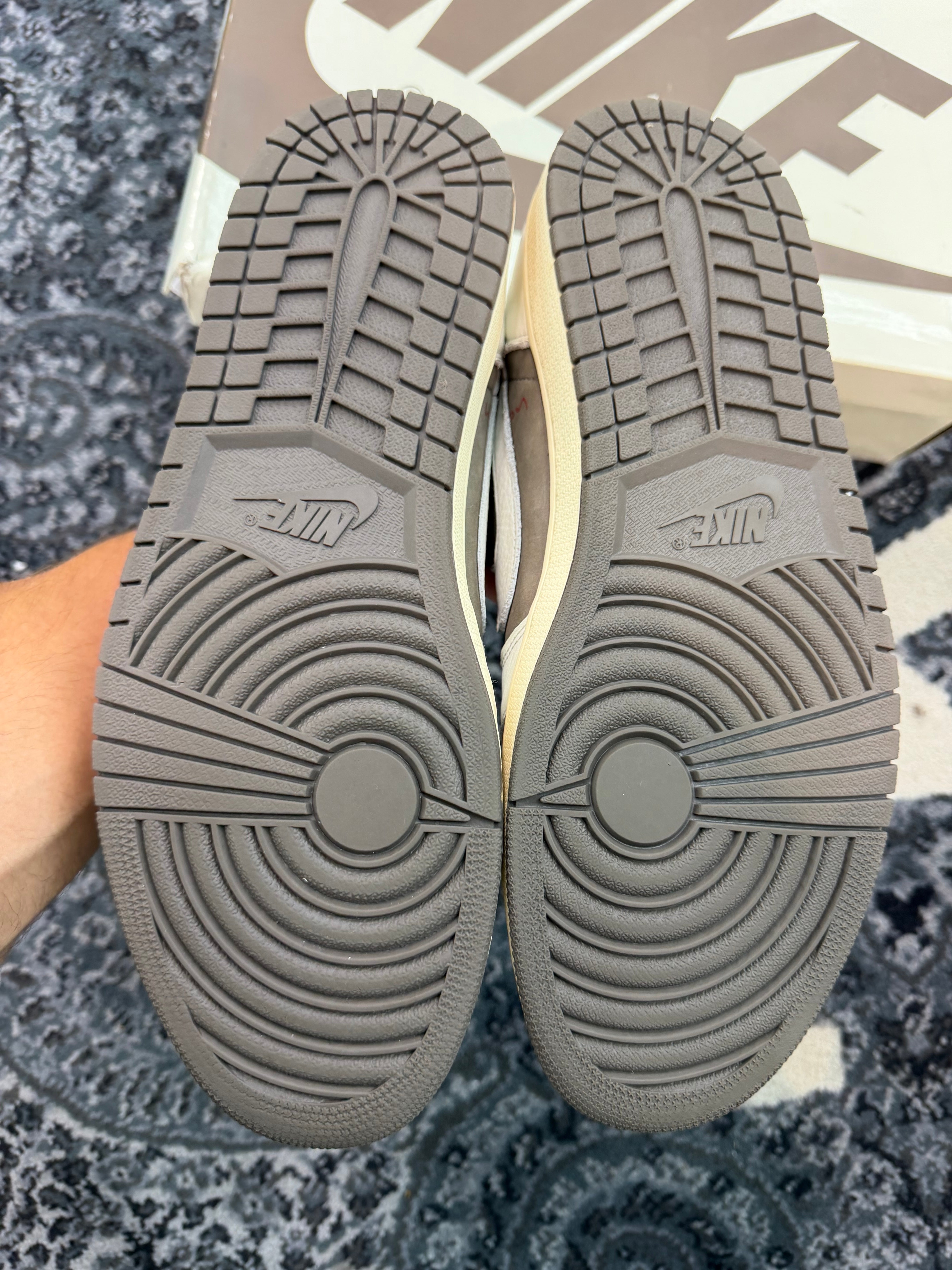 Jordan 1 Low Travis Scott “Reverse Mocha”