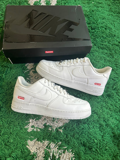 Nike Air Force 1 Low Supreme “White”