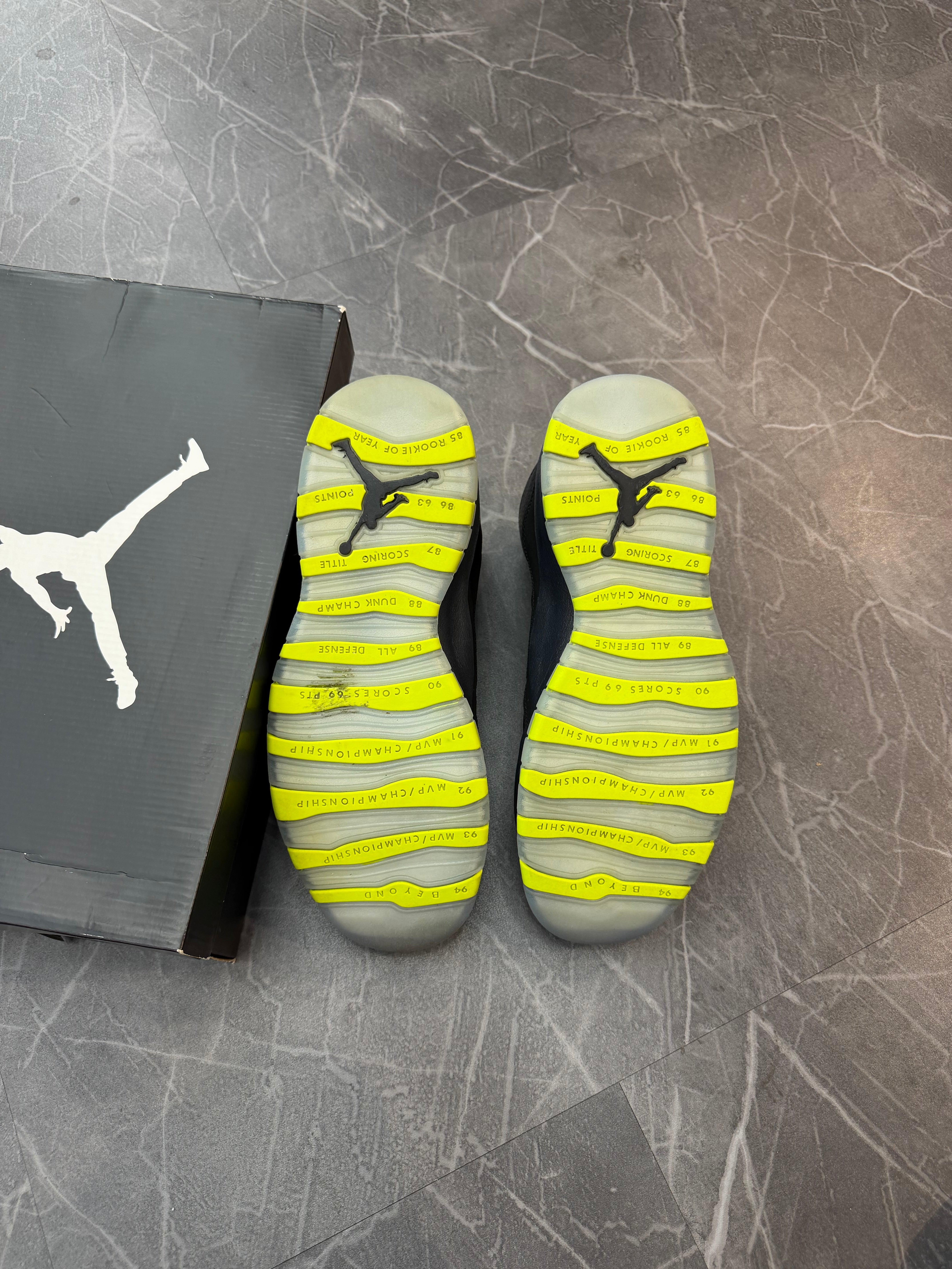 Jordan 10 “Venom Green”
