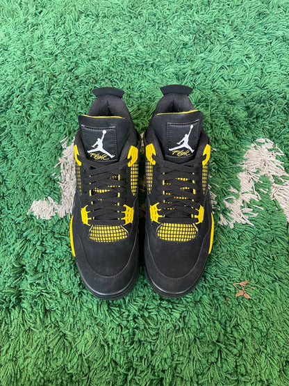 Jordan 4 “Thunder”