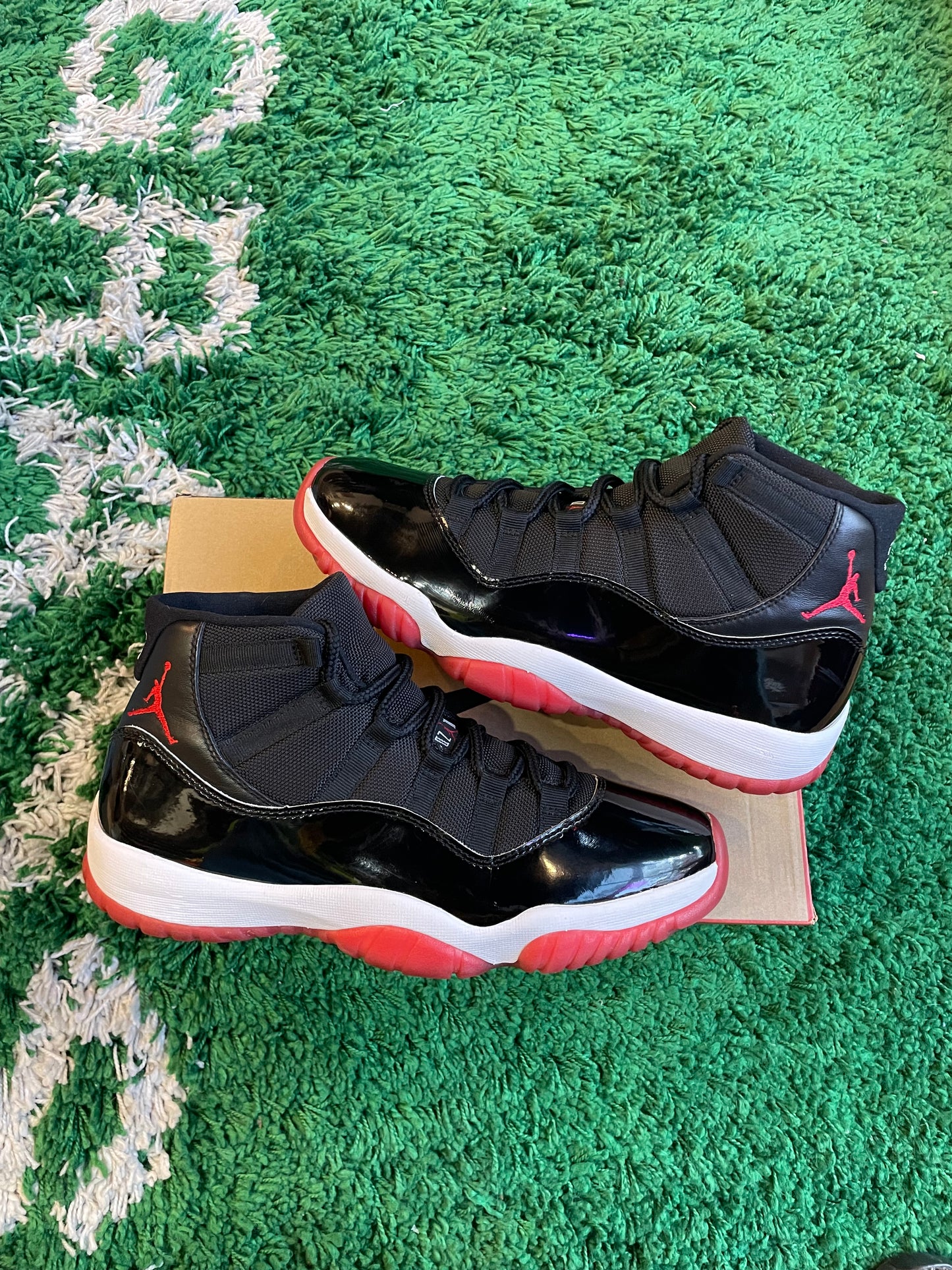 Jordan 11 “Bred”