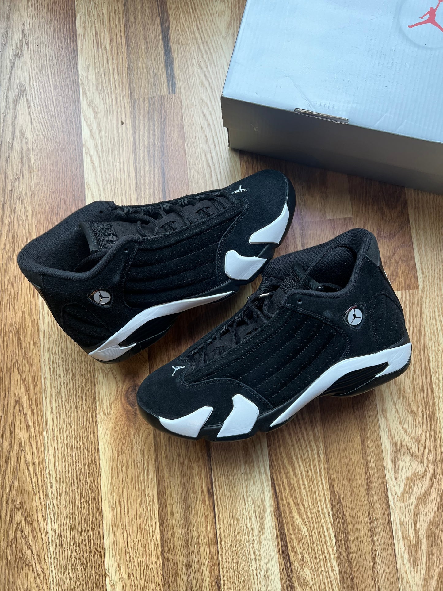 Jordan 14 “Black White”