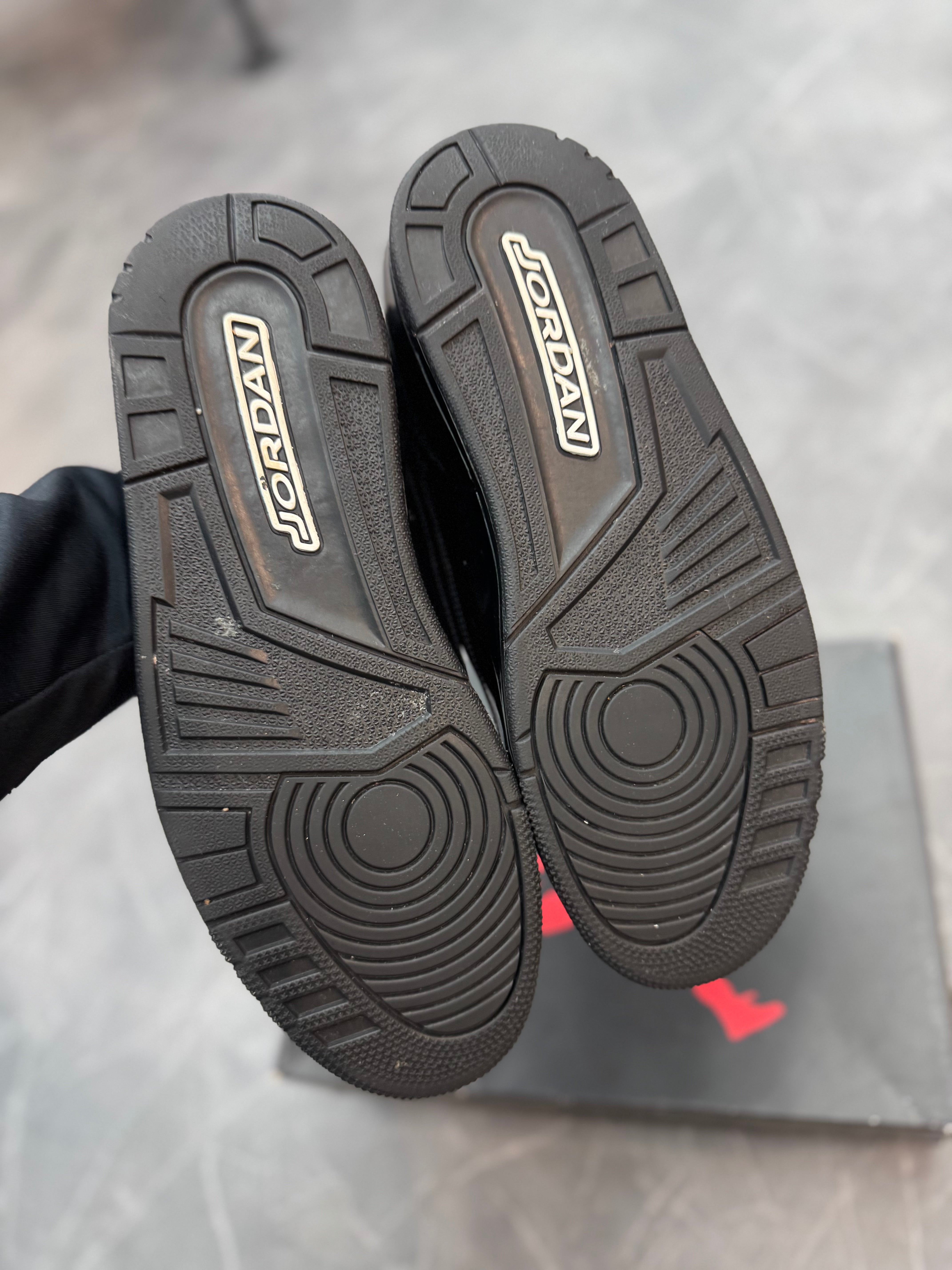 Jordan 3 “Black Cat”