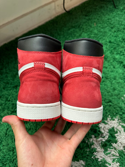 Jordan 1 High “Track Red”