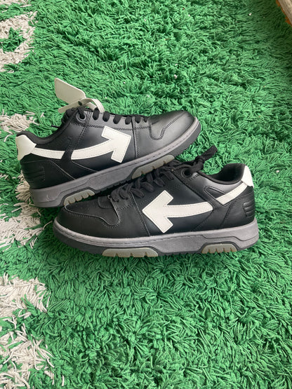 Off-White Out of Office Black/White