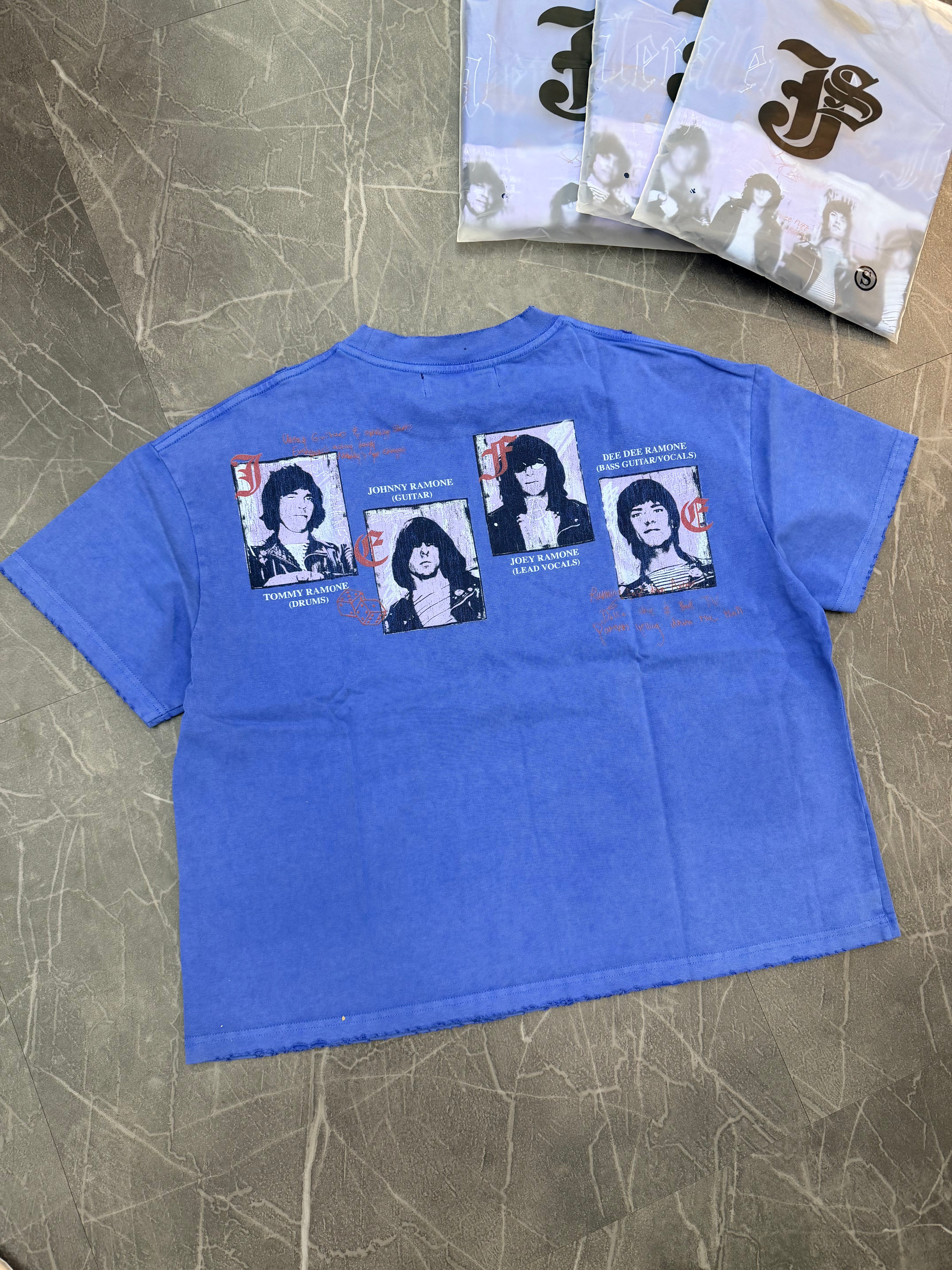 Galeria De Jefe Blue Stone Tee