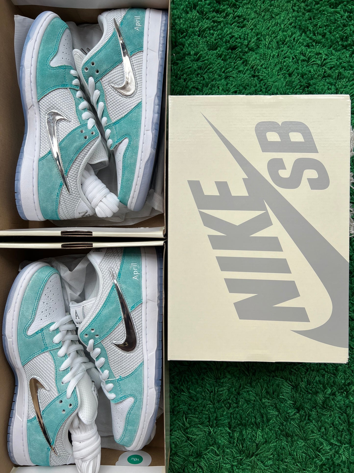 Nike SB Dunk Low “April Skateboards”