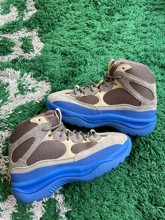 Yeezy Boots “Taupe Blue”