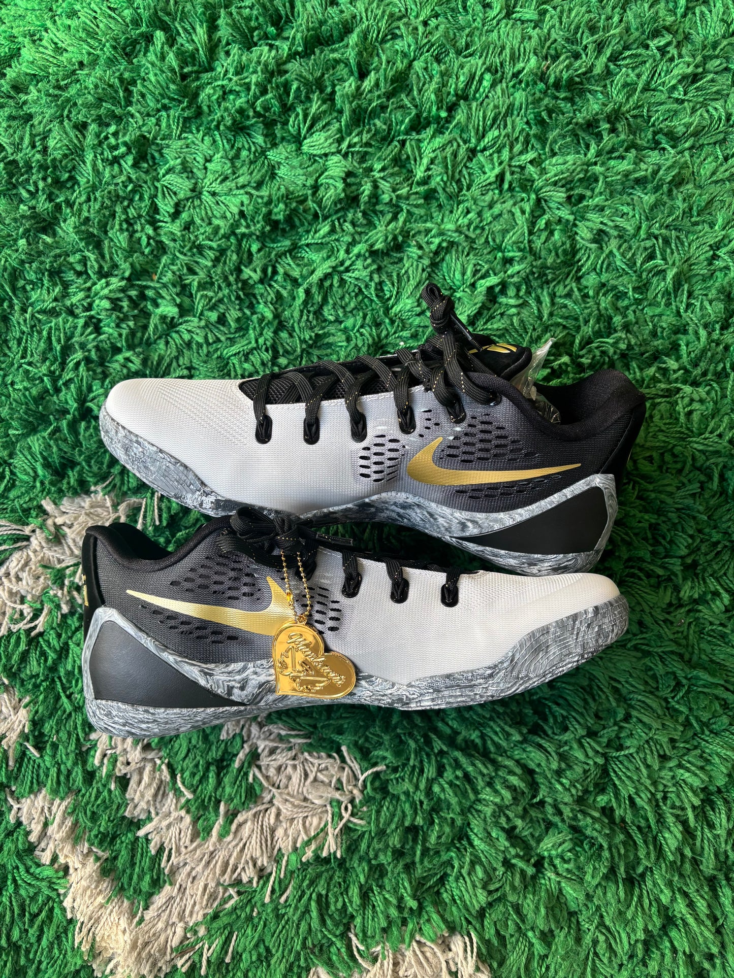 Nike Kobe 9 Low Protro “Mambacita”
