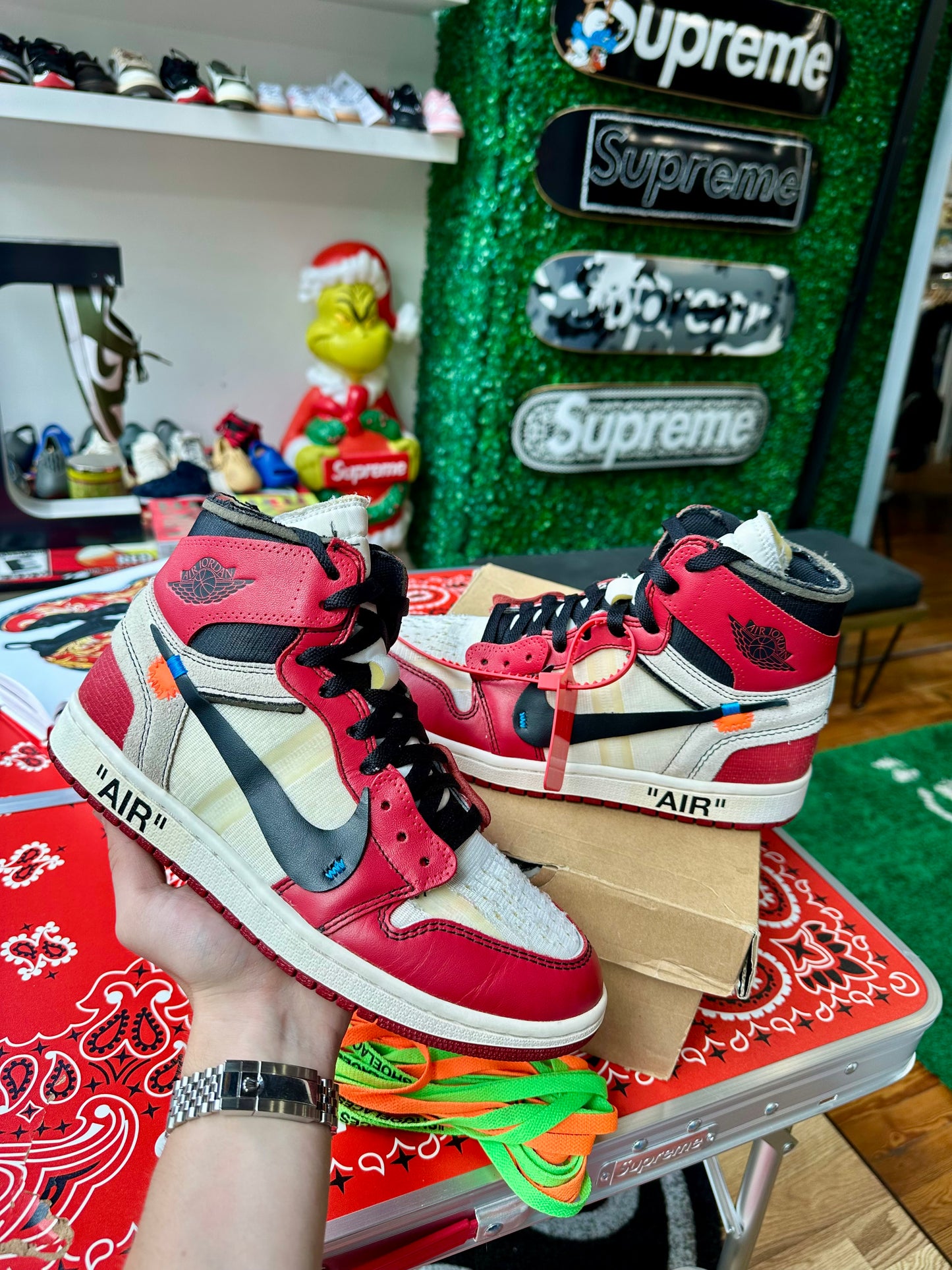 Off-White Jordan 1 High “Chicago”