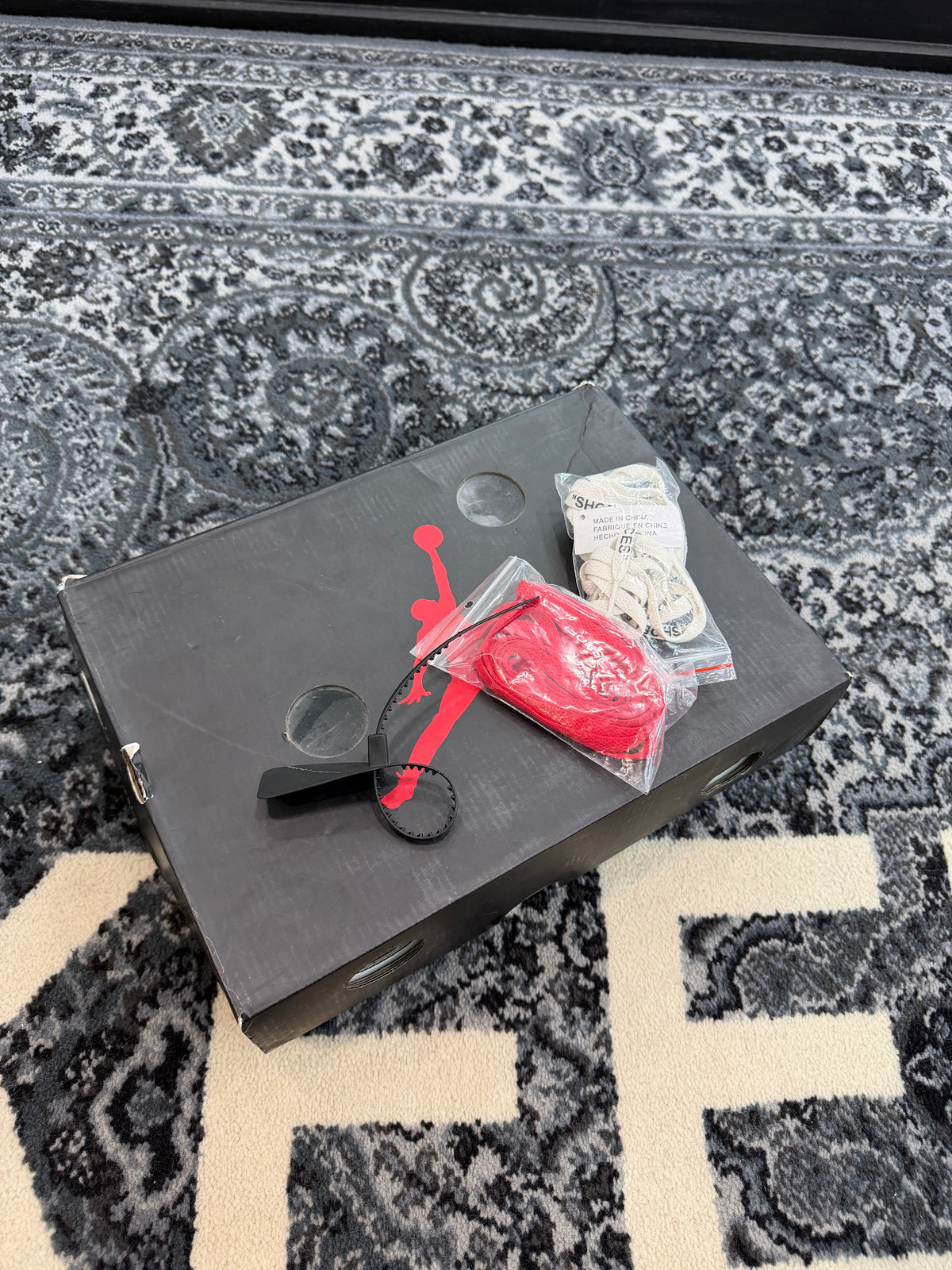Jordan 5 x Off-White “Muslin” (Size 8) (Lightly Worn) - Image 5