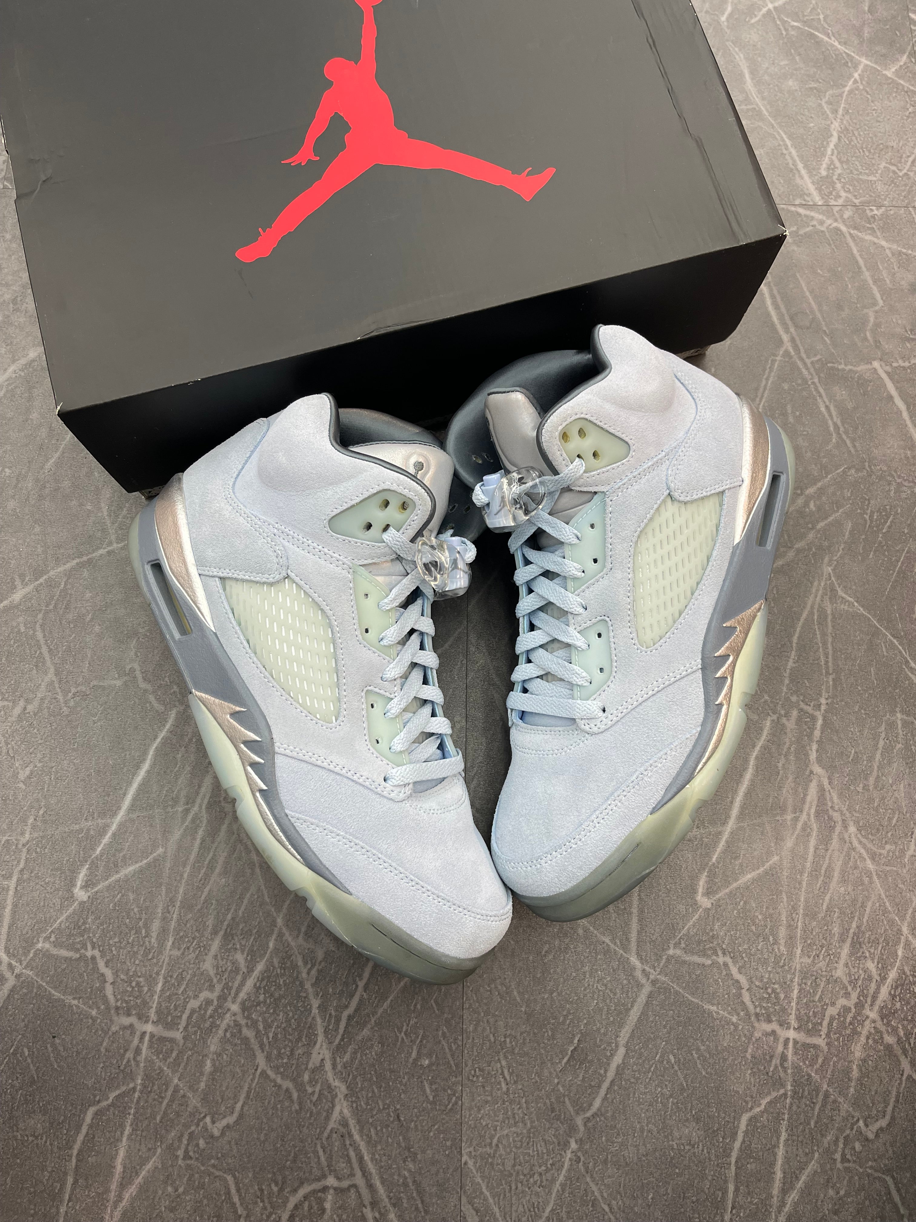 Jordan 5 “Bluebird”
