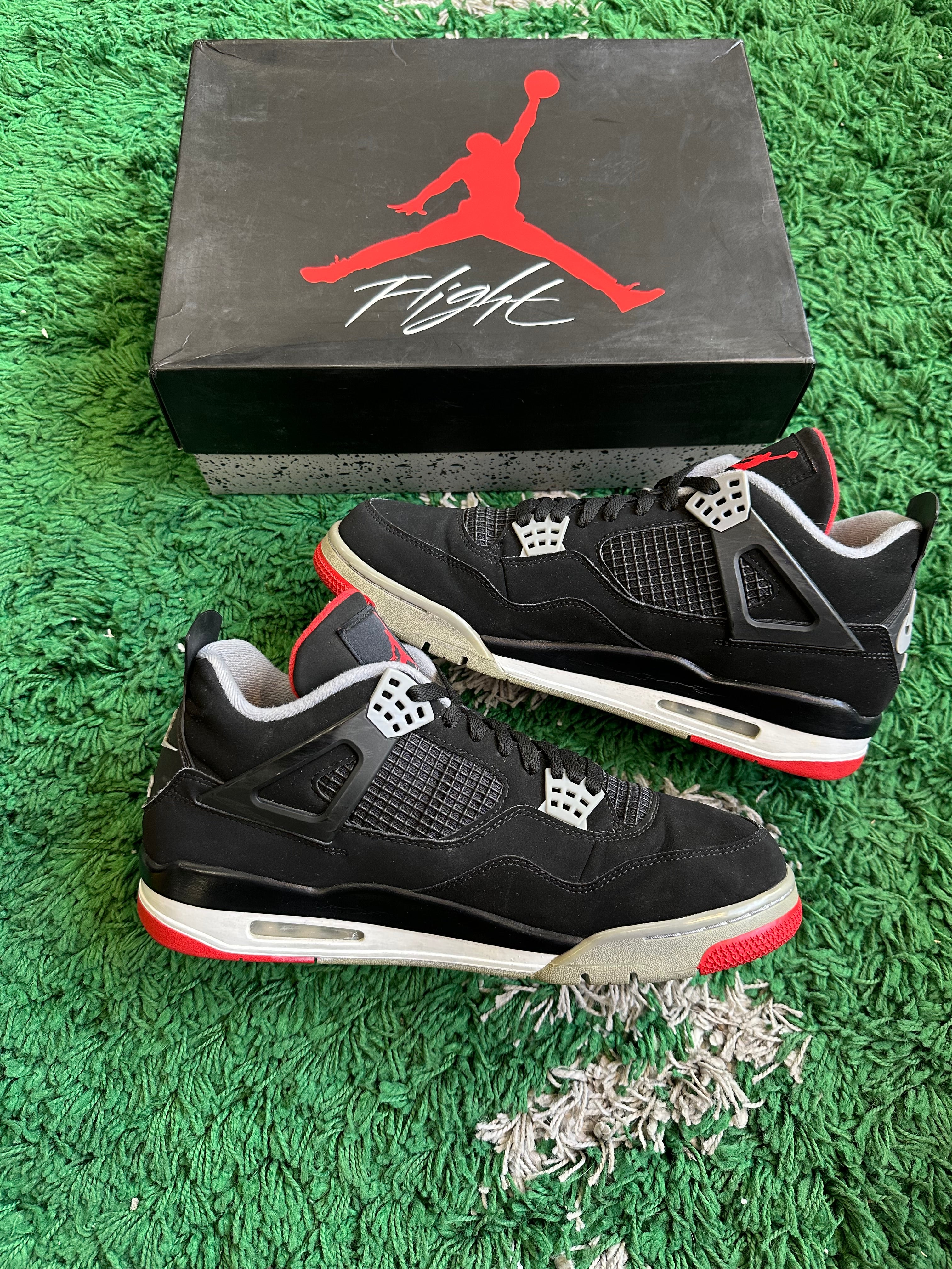 Jordan 4 “Bred”