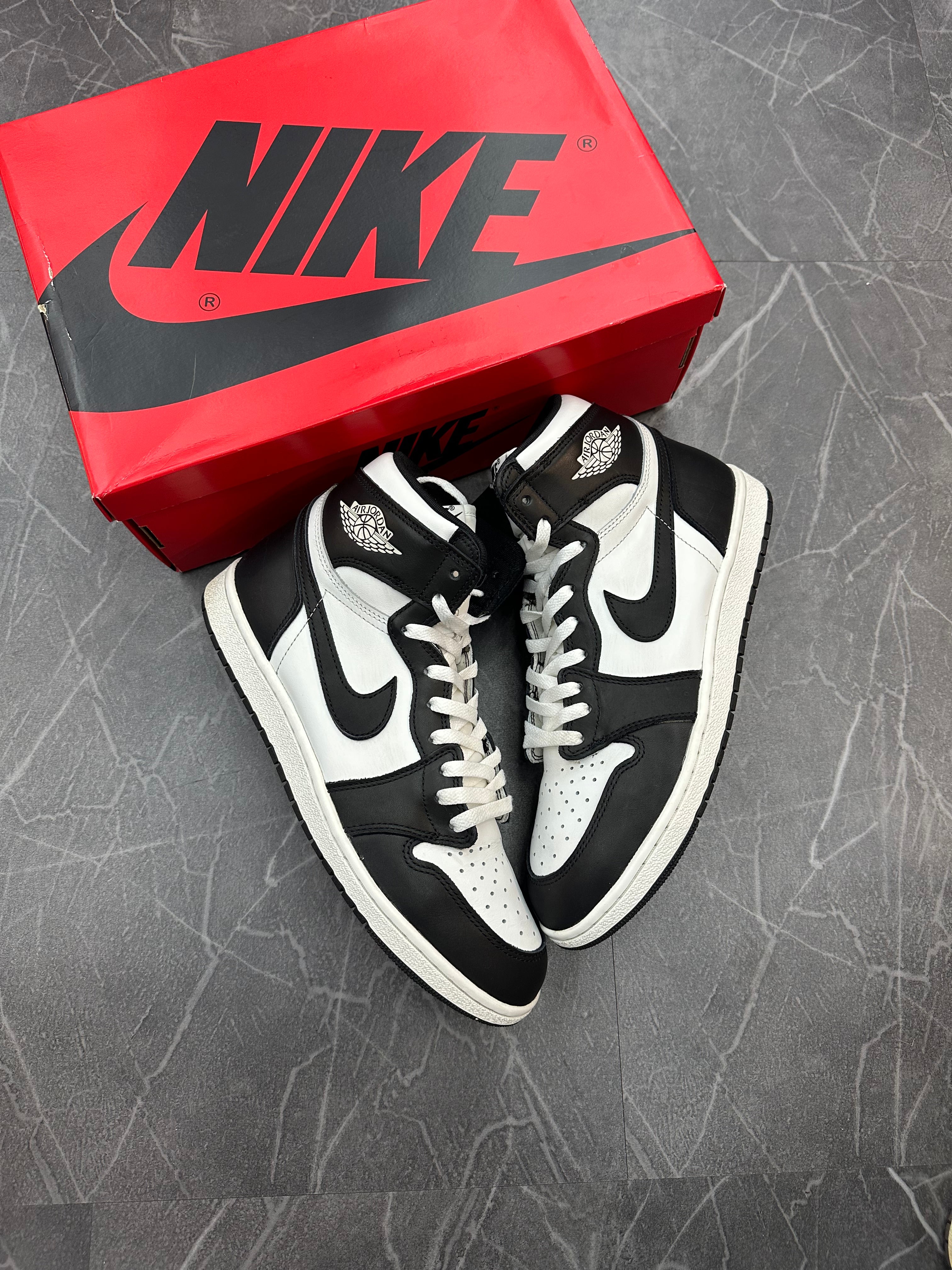 Jordan 1 ‘85 “White Black”
