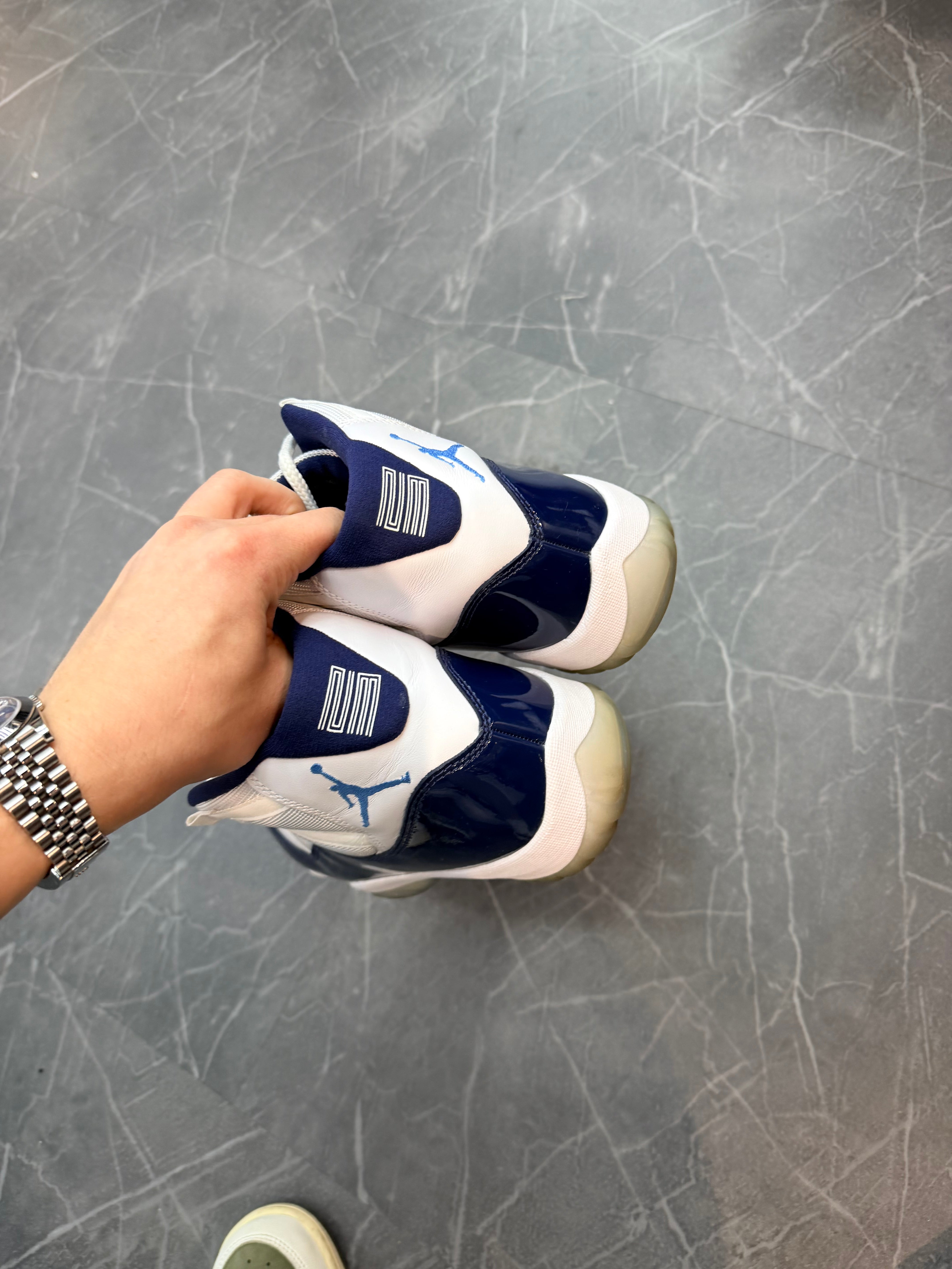Jordan 11 “Win like 82”