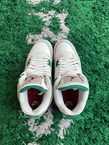 Jordan 4 SB “Pine Green”