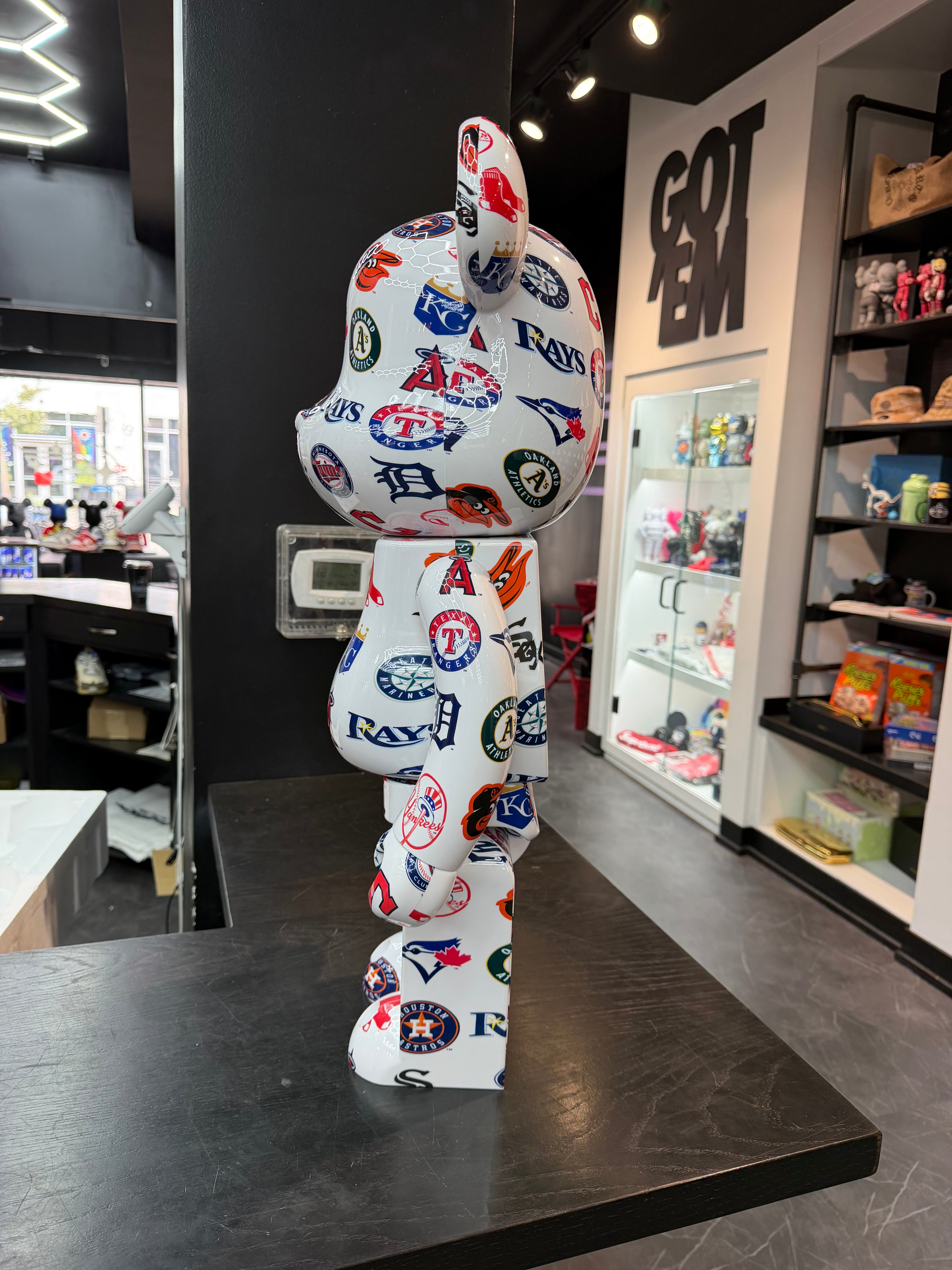 BearBrick 1000% MLB “American League”