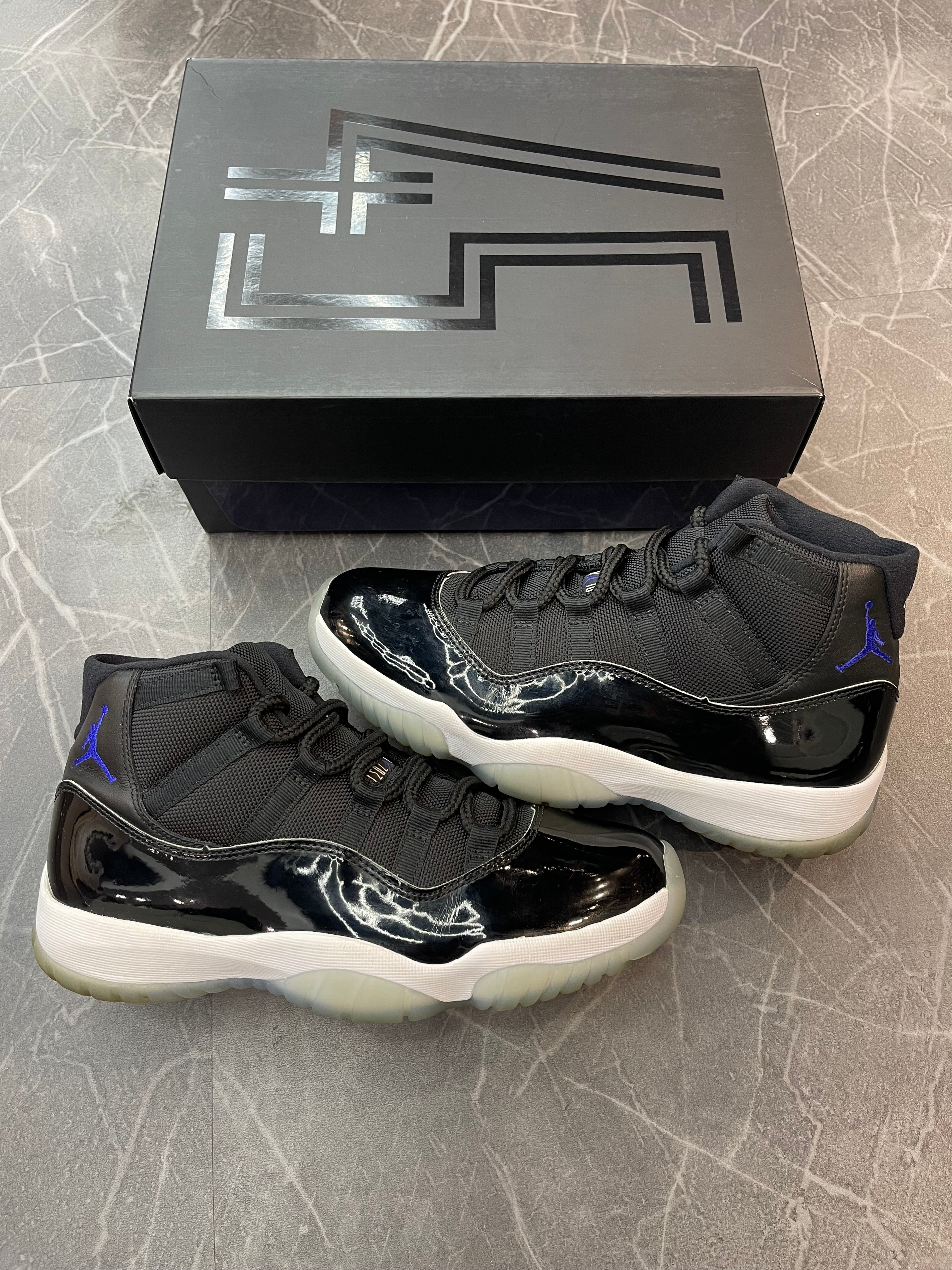 Jordan 11 “Space Jam”