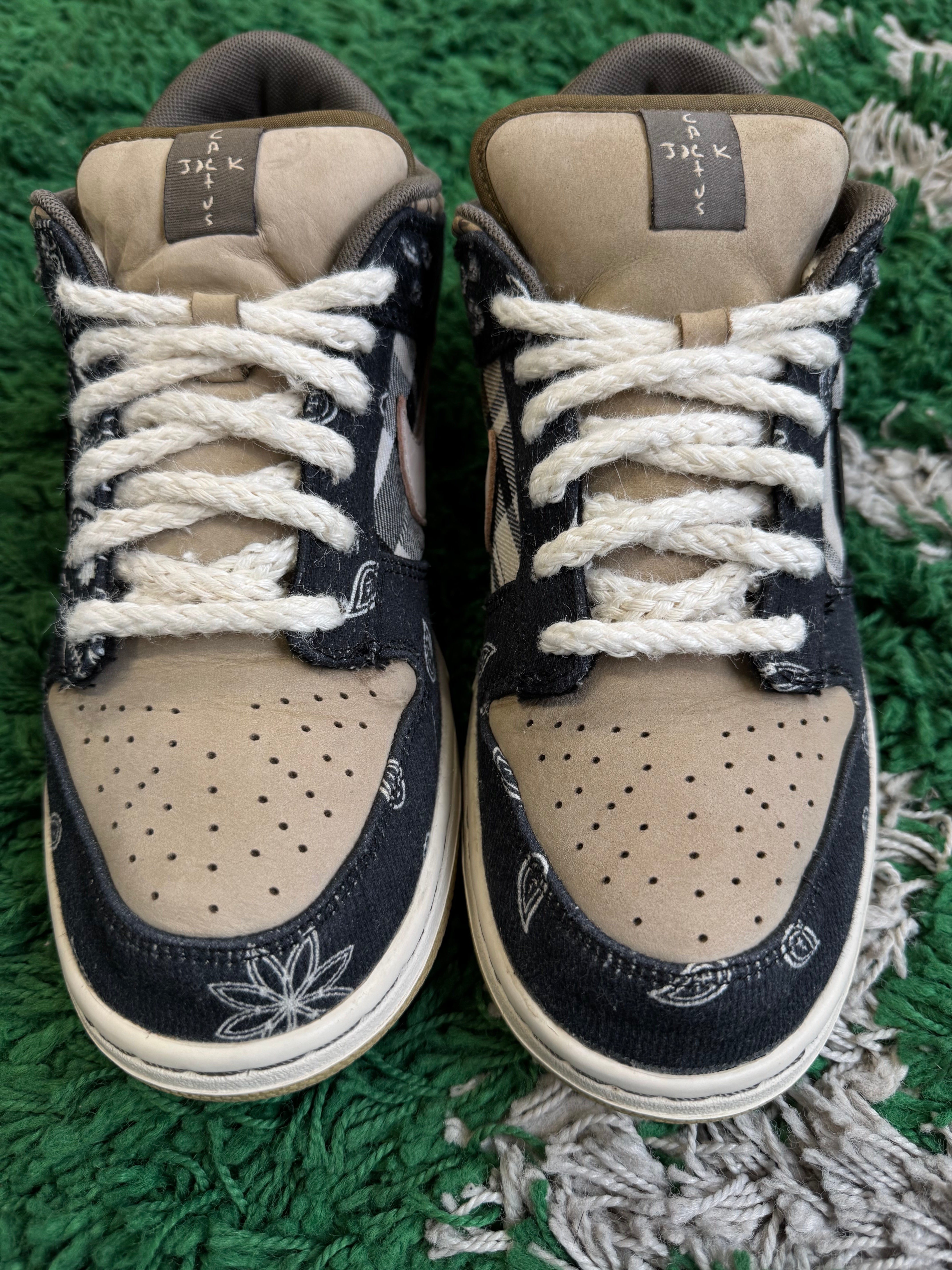 Nike Dunk Low SB “Travis Scott”