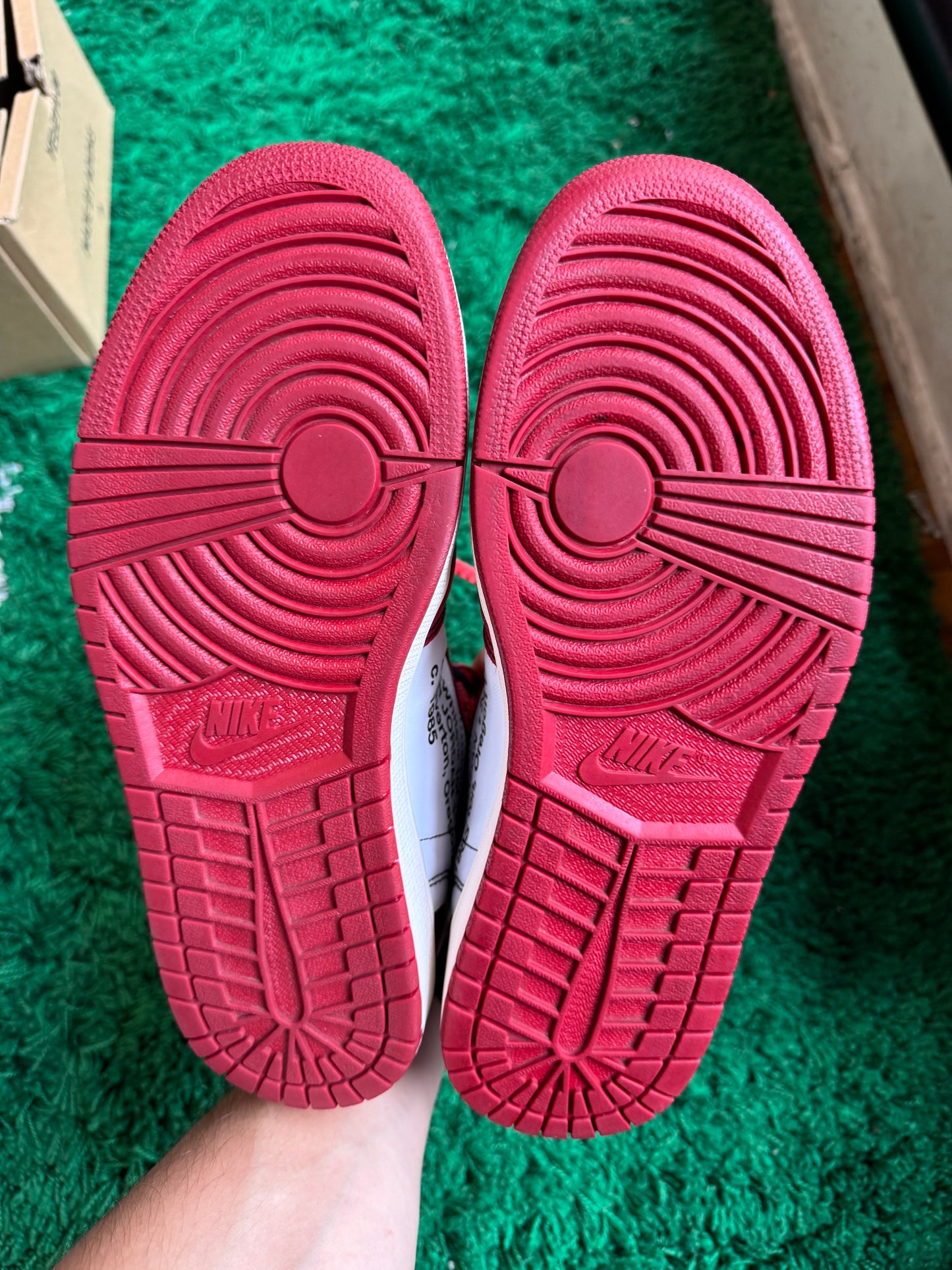 Jordan 1 High x Off White “Chicago”