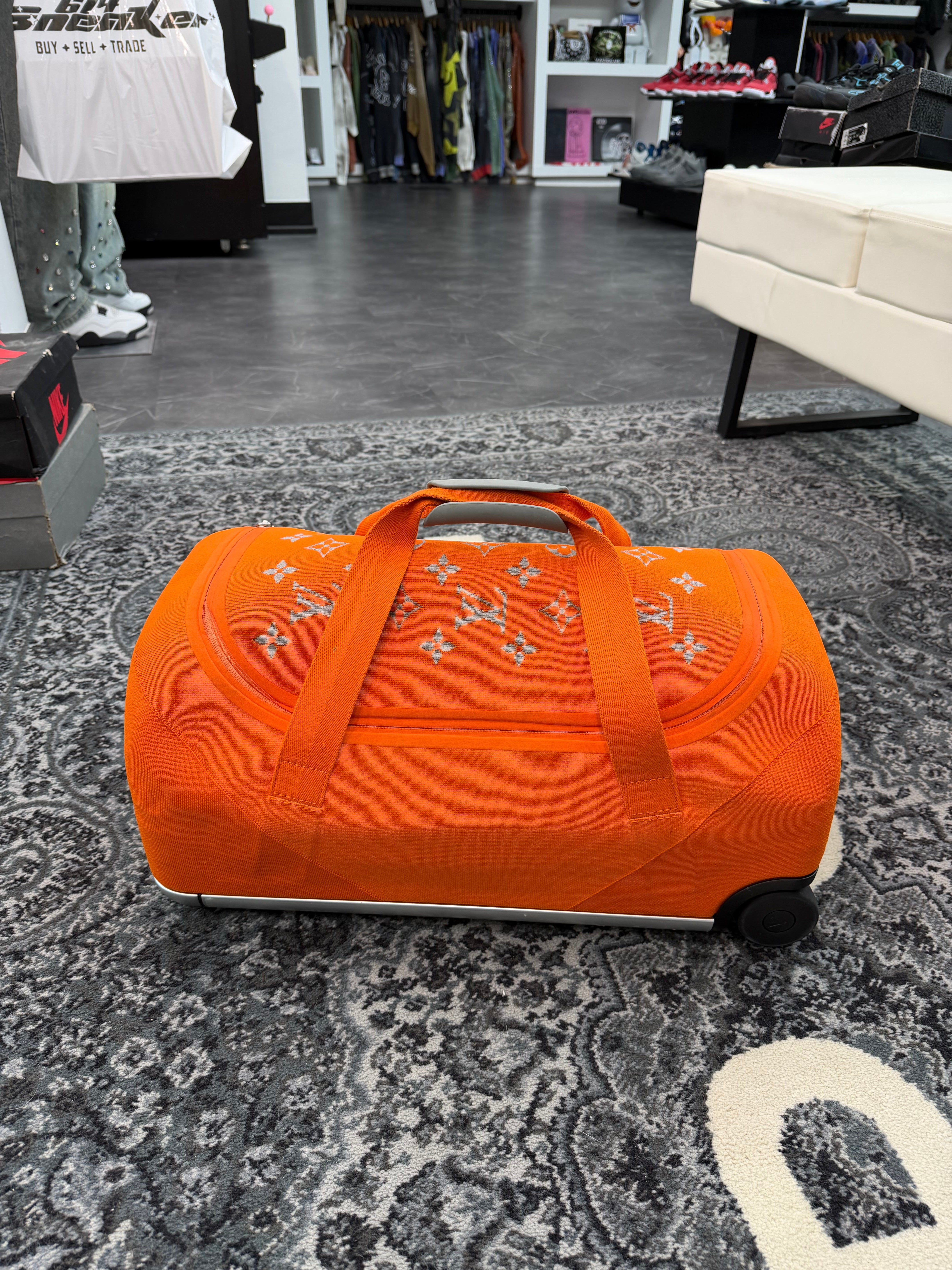 Louis Vuitton Horizon Duffle / Suit Case Soft Orange