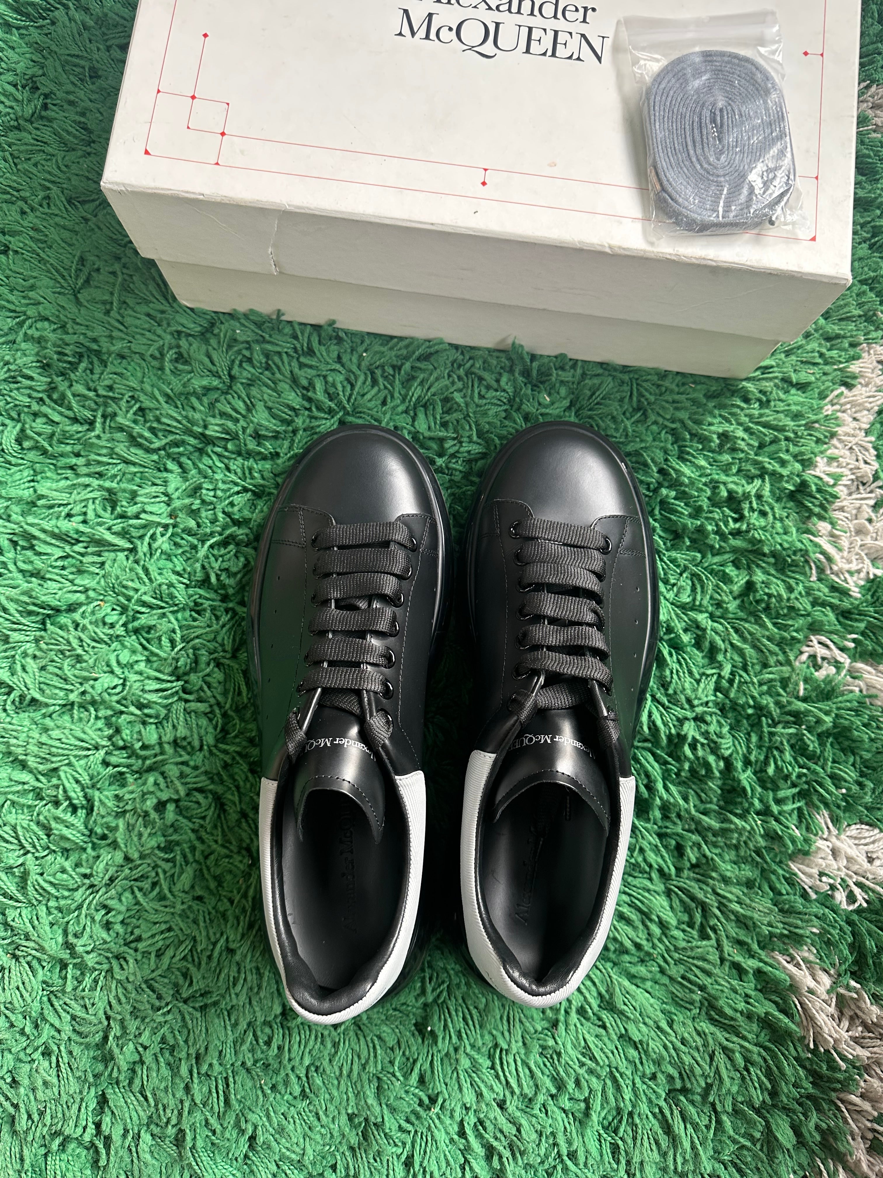 Alexander Mcqueen Sneaker Low “Black Silver”