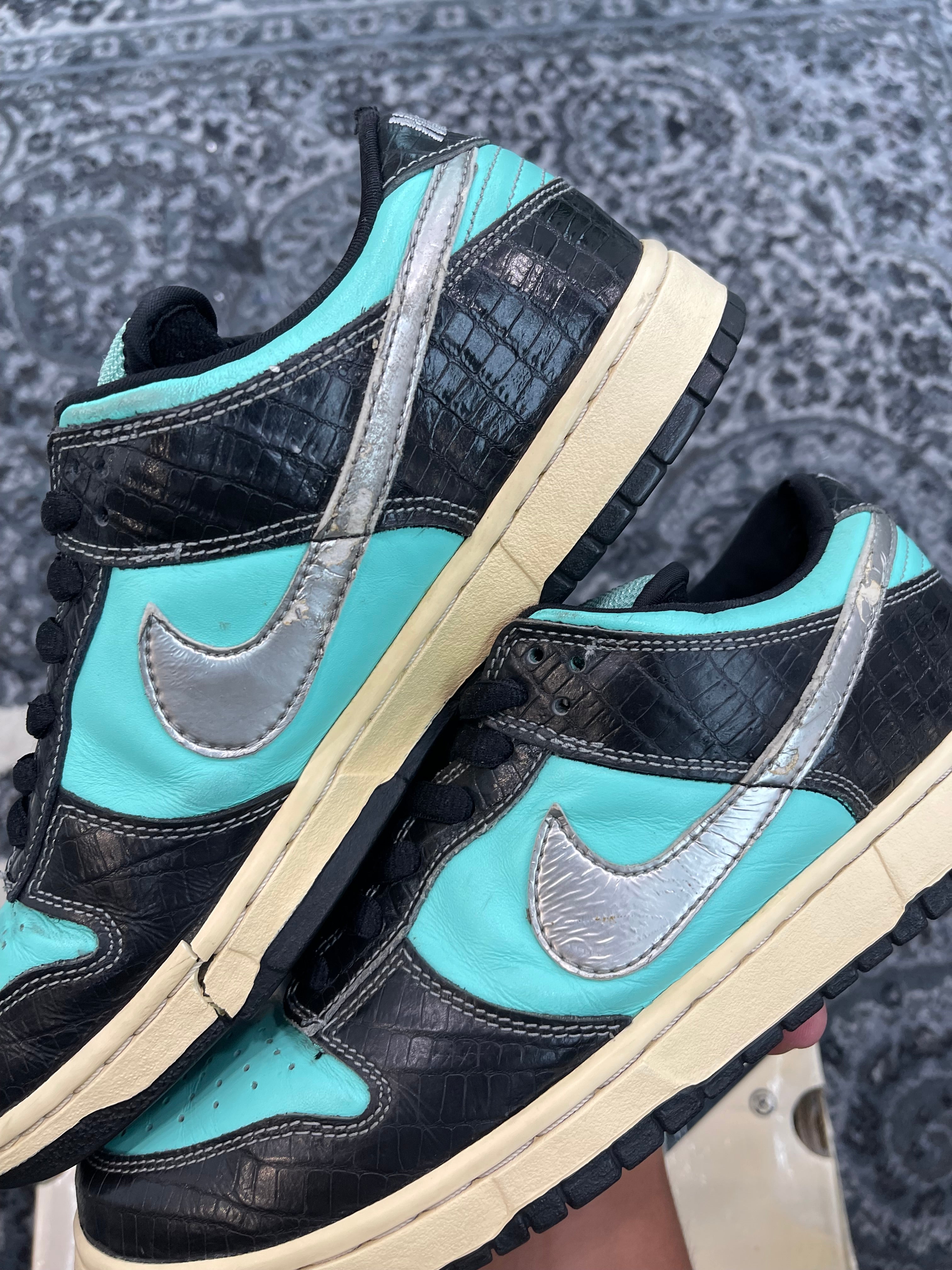 Nike Dunk Low SB “Diamond Supply Co.” (2005)