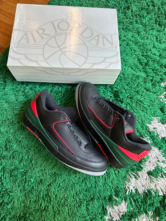 Jordan 2 Low “Christmas”