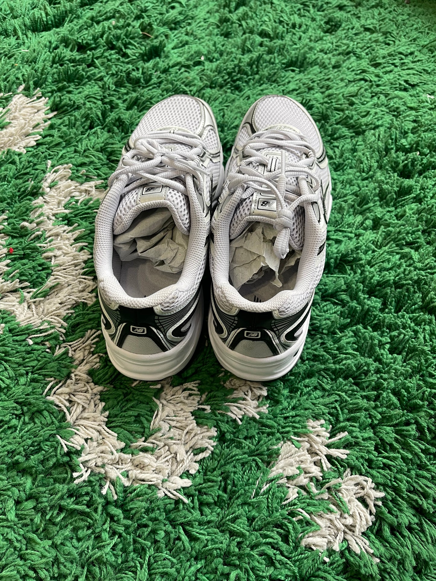 New Balance 740 “Pearl Grey White”