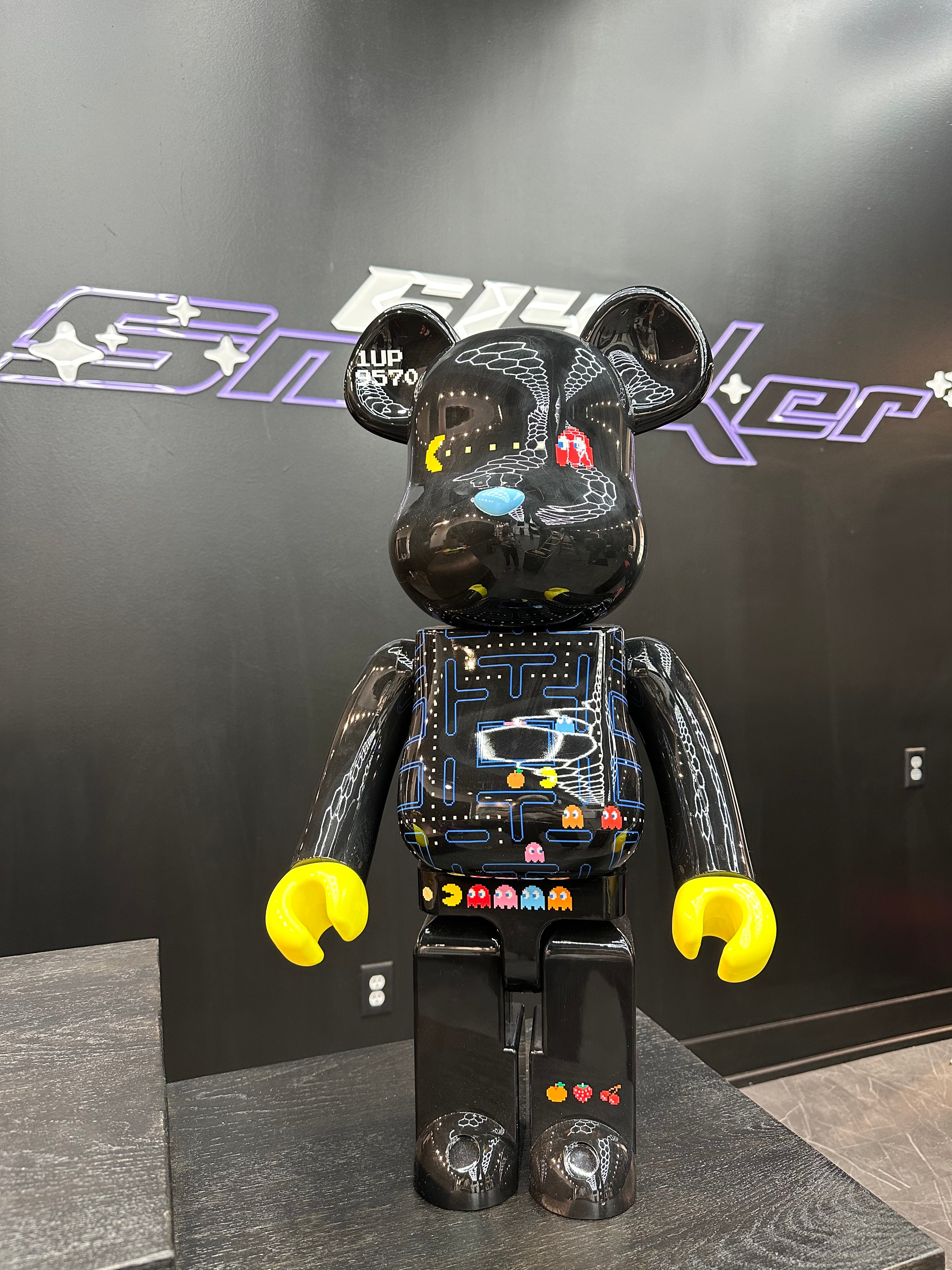 Bearbrick 1000% “PAC-MAN”
