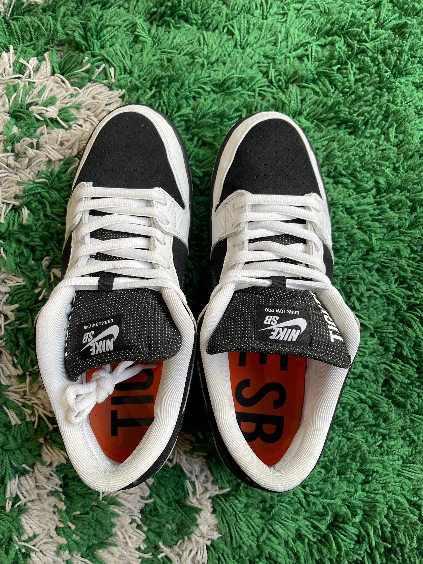 Nike Dunk Low SB “Tightbooth”