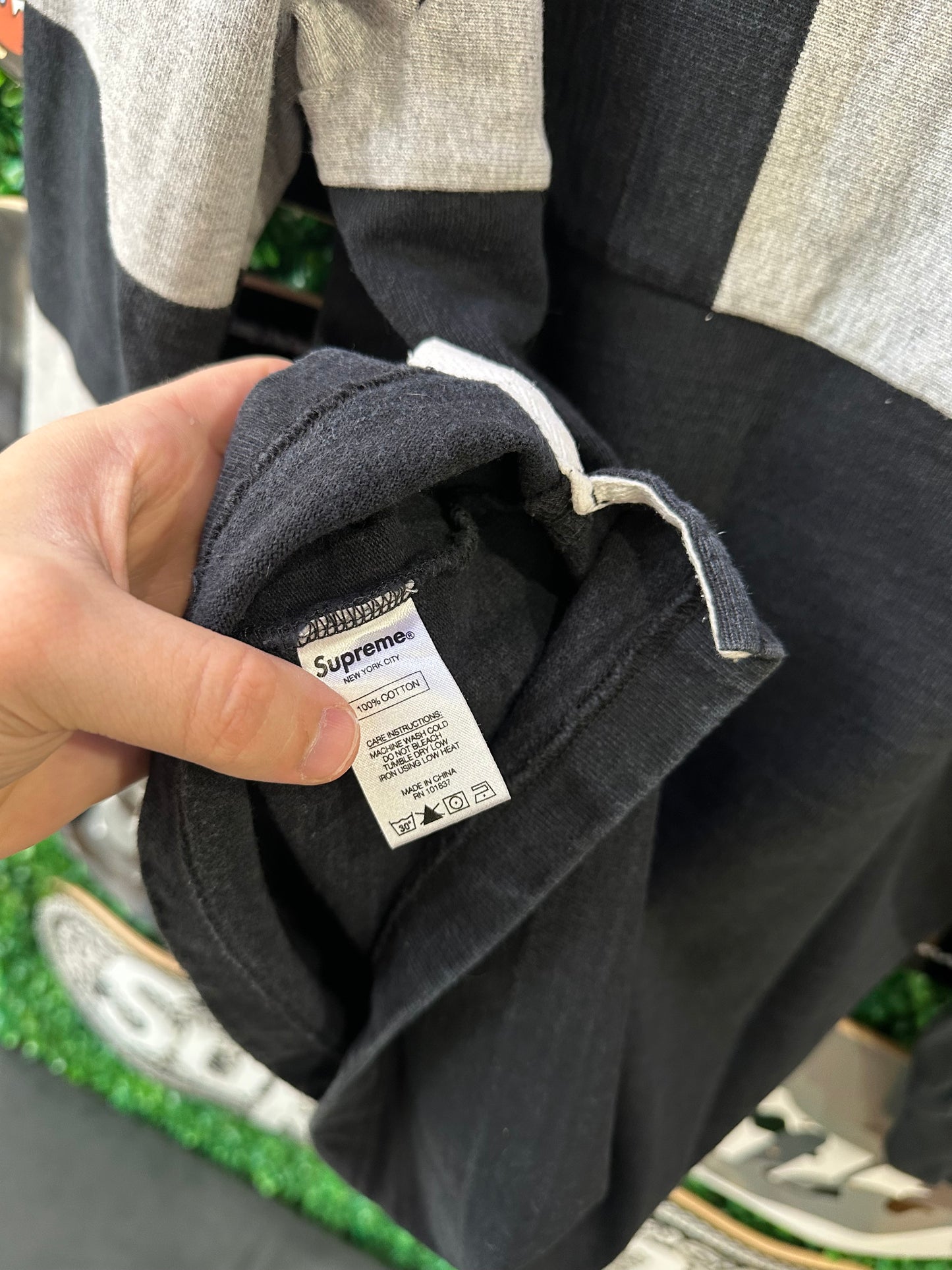 Supreme Playboy Rugby “Black”