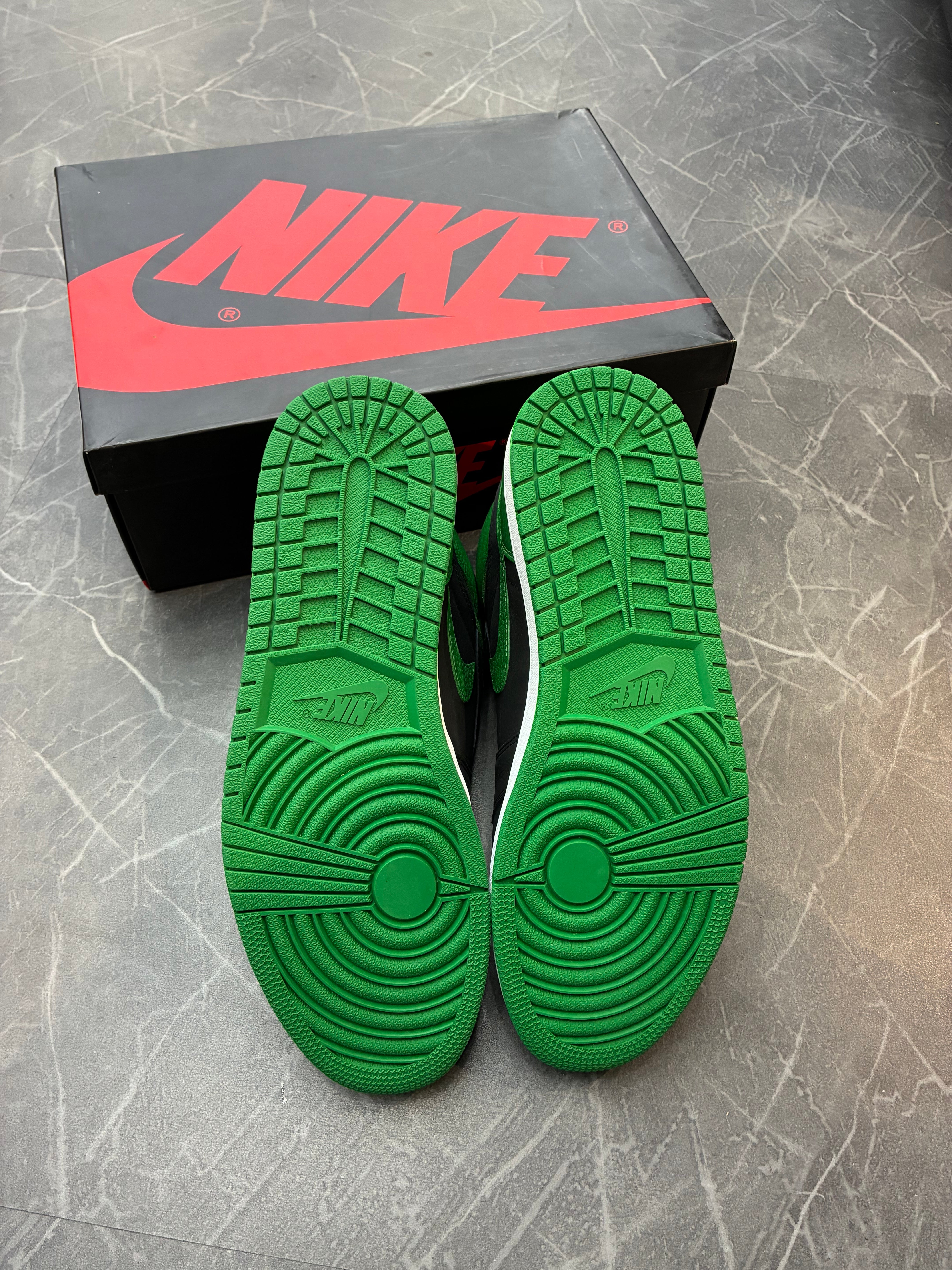 Jordan 1 High “Lucky Green Black”