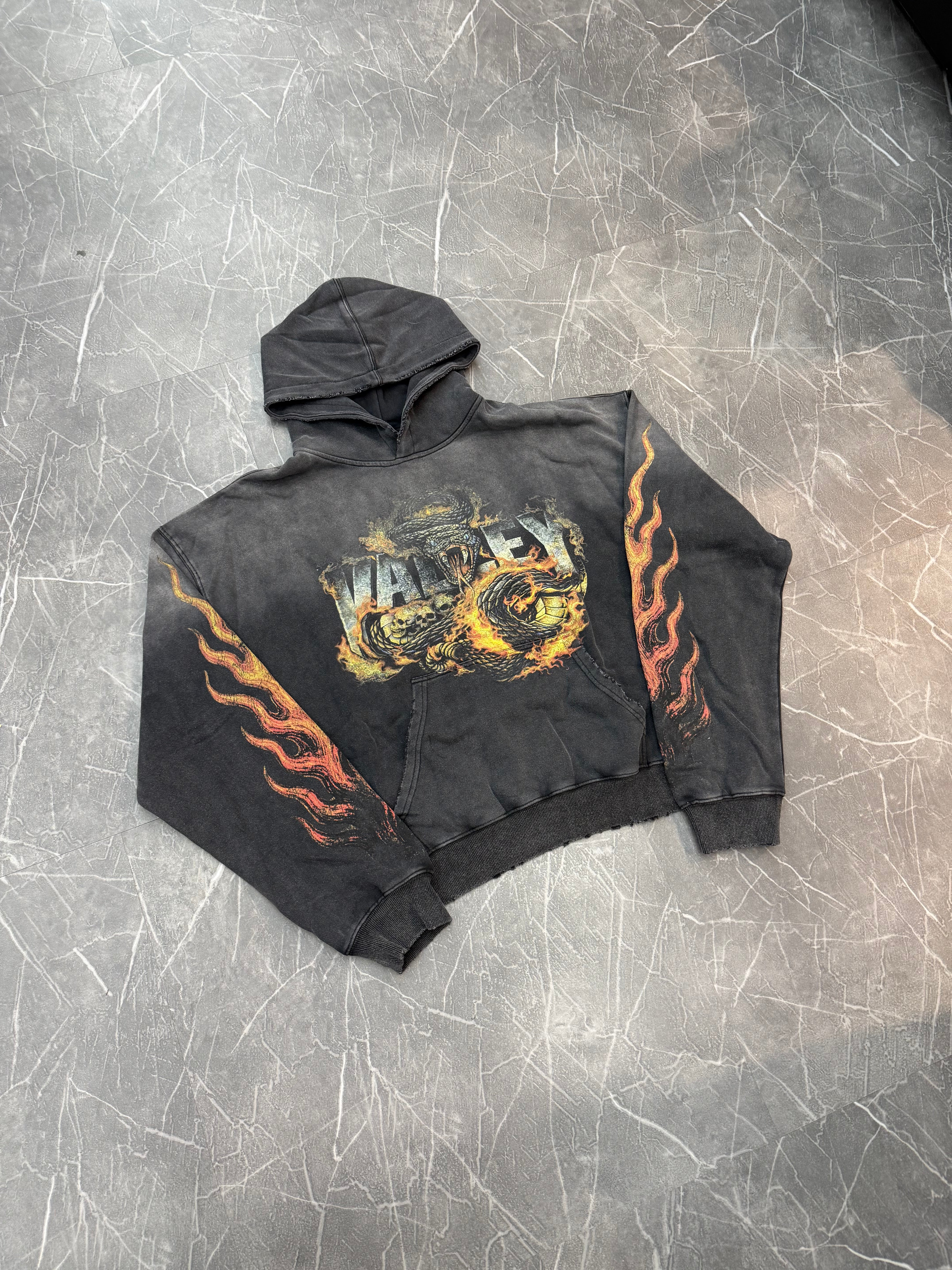 Vale Forever Pullover “Serpent”