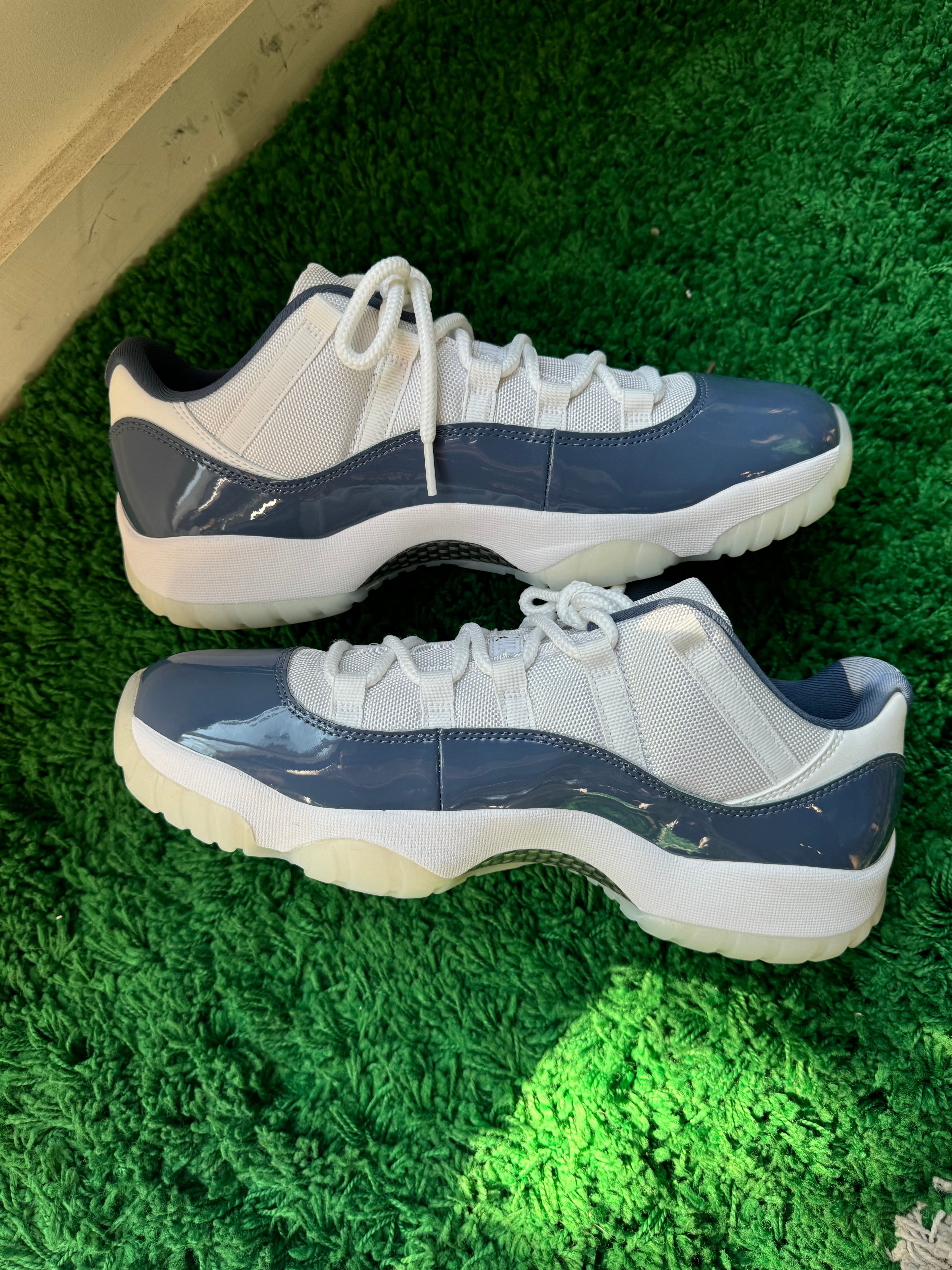 Jordan 11 Low “Diffused Blue”